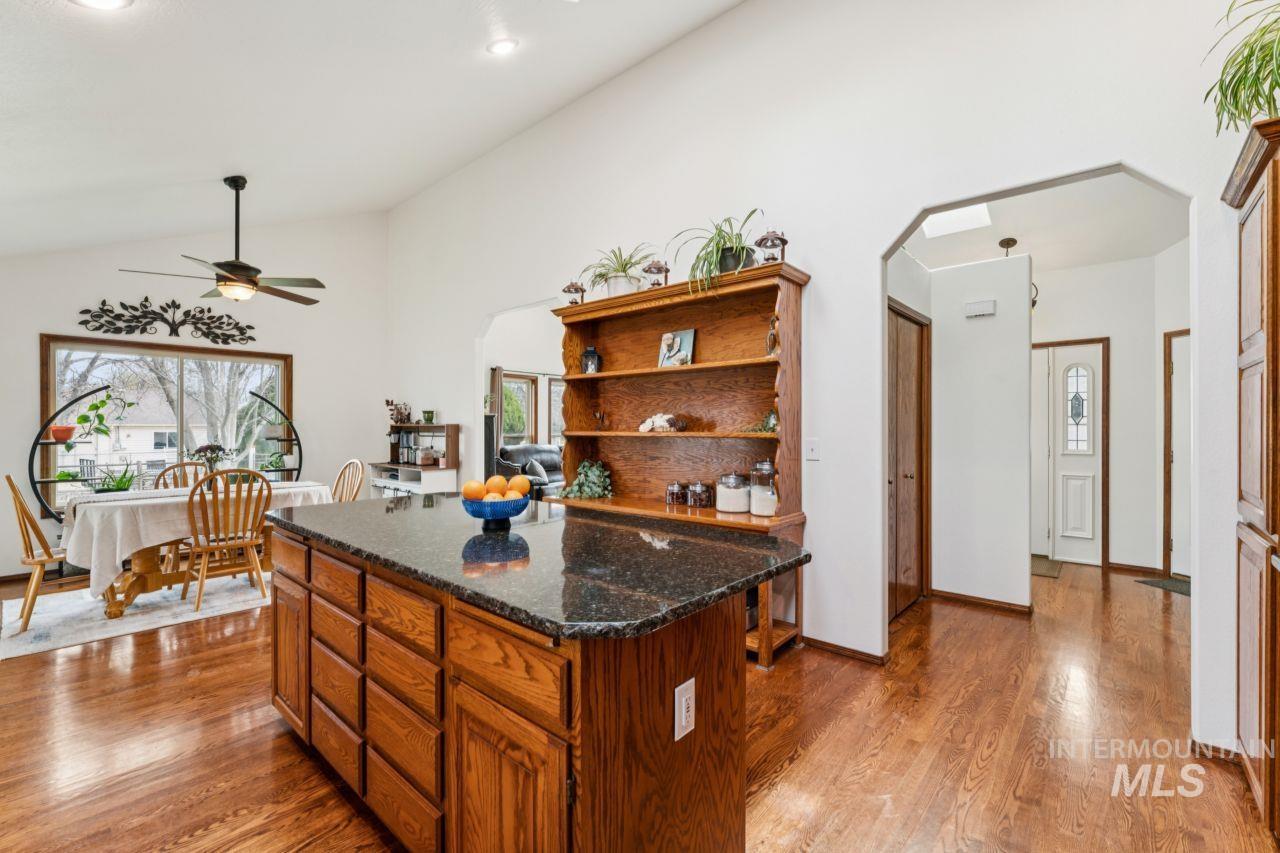 710 Keogh Ln, Caldwell, Idaho 83607, 4 Bedrooms, 3 Bathrooms, Residential For Sale, Price $989,000,MLS 98978355