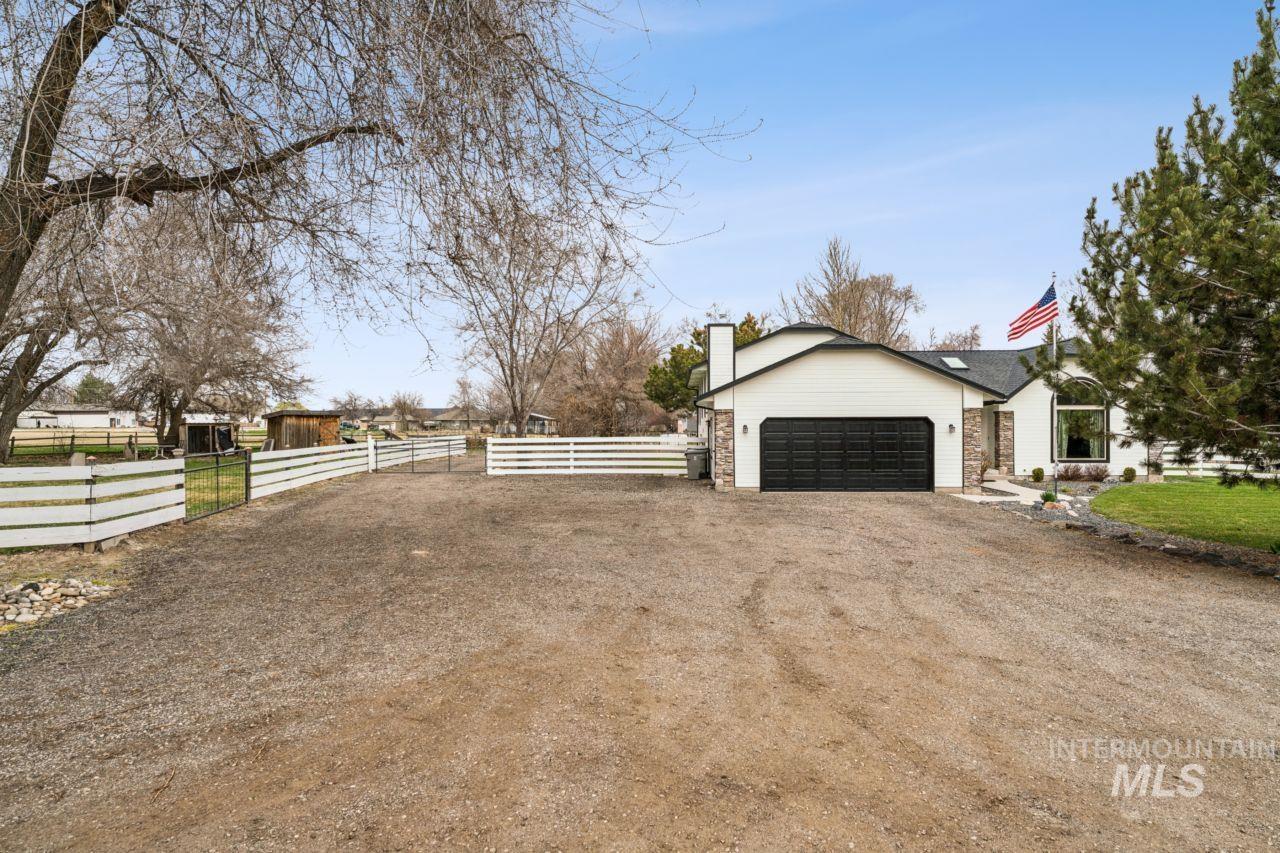 710 Keogh Ln, Caldwell, Idaho 83607, 4 Bedrooms, 3 Bathrooms, Residential For Sale, Price $989,000,MLS 98978355