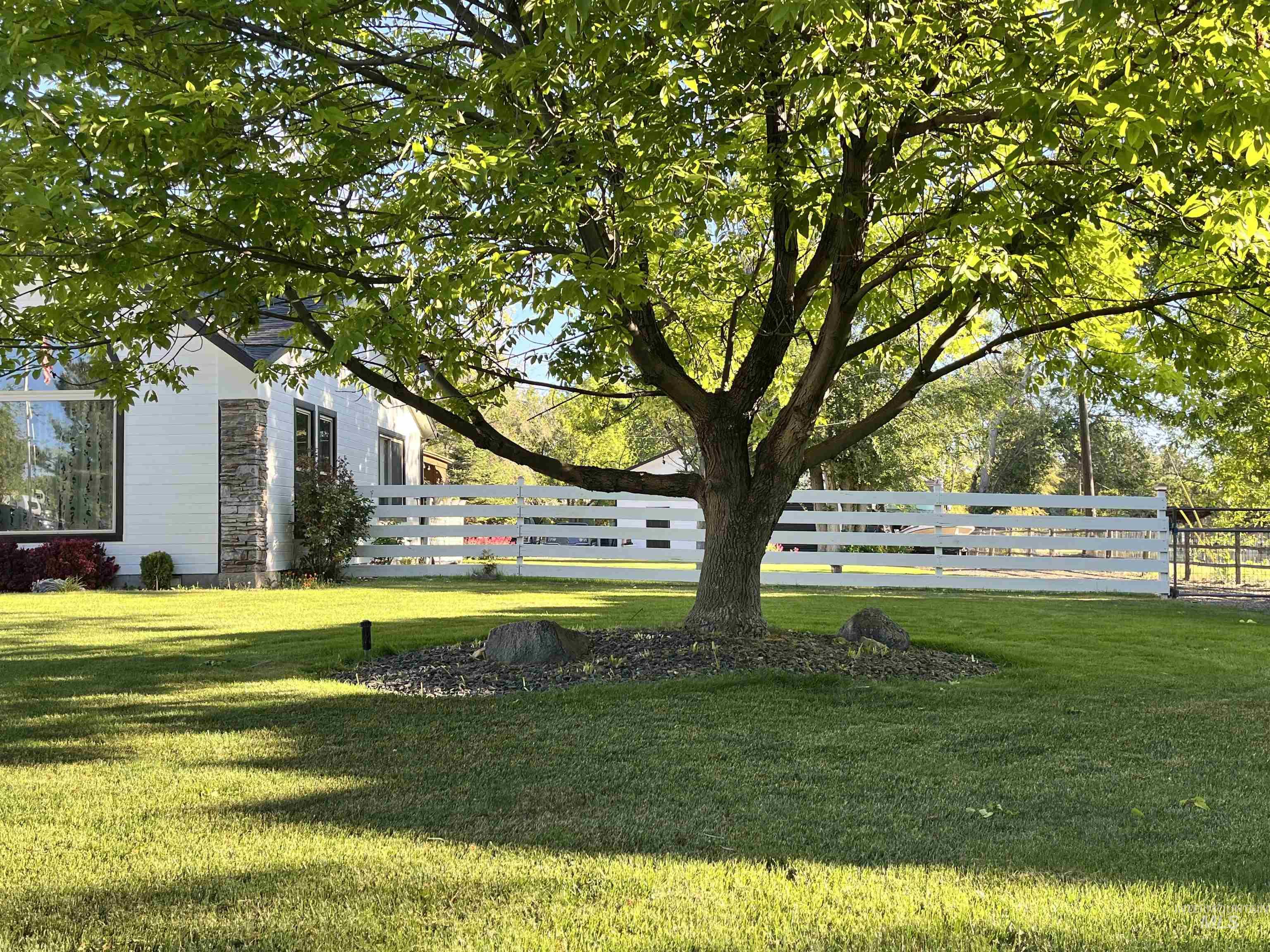 710 Keogh Ln, Caldwell, Idaho 83607, 4 Bedrooms, 3 Bathrooms, Residential For Sale, Price $979,000,MLS 98978355