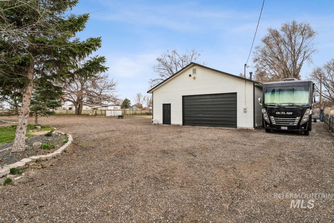 710 Keogh Ln, Caldwell, Idaho 83607, 4 Bedrooms, 3 Bathrooms, Residential For Sale, Price $989,000,MLS 98978355