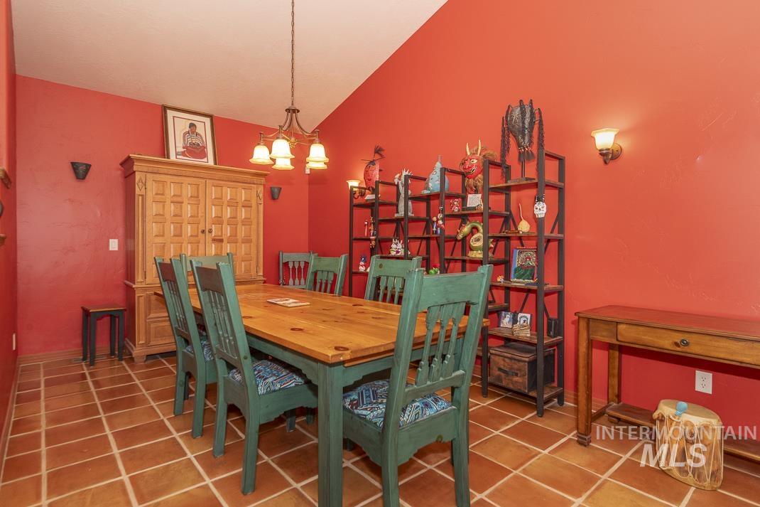 2214 Washington, Caldwell, Idaho 83605, 3 Bedrooms, 2.5 Bathrooms, Residential For Sale, Price $520,000,MLS 98978356