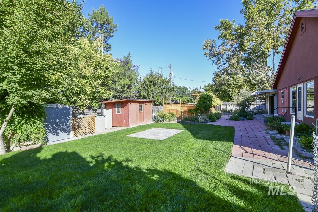 2214 Washington, Caldwell, Idaho 83605, 3 Bedrooms, 2.5 Bathrooms, Residential For Sale, Price $520,000,MLS 98978356