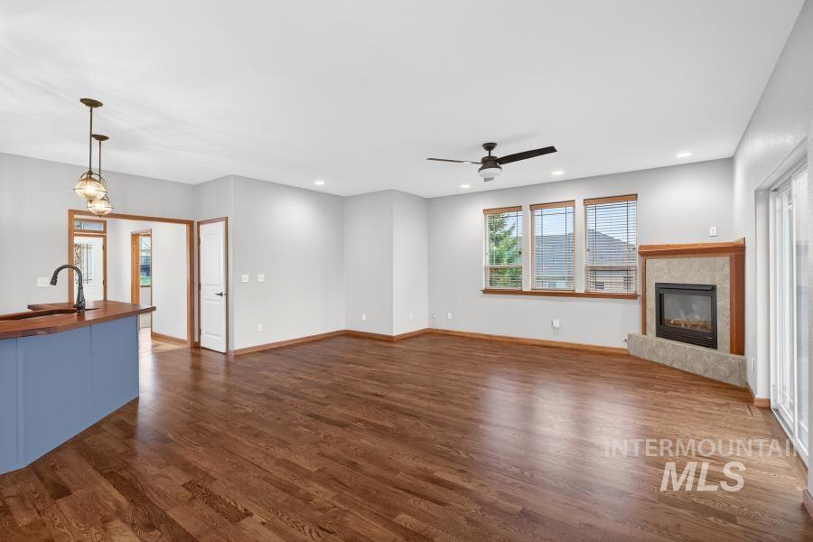 2309 Cambridge Ct., Moscow, Idaho 83843, 5 Bedrooms, 3 Bathrooms, Residential For Sale, Price $725,000,MLS 98978358