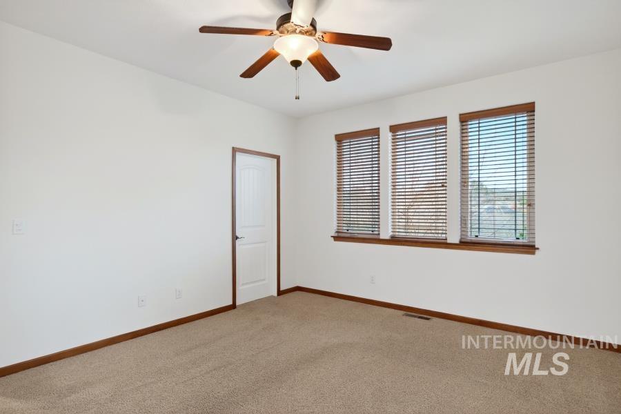 2309 Cambridge Ct., Moscow, Idaho 83843, 5 Bedrooms, 3 Bathrooms, Residential For Sale, Price $795,000,MLS 98978358