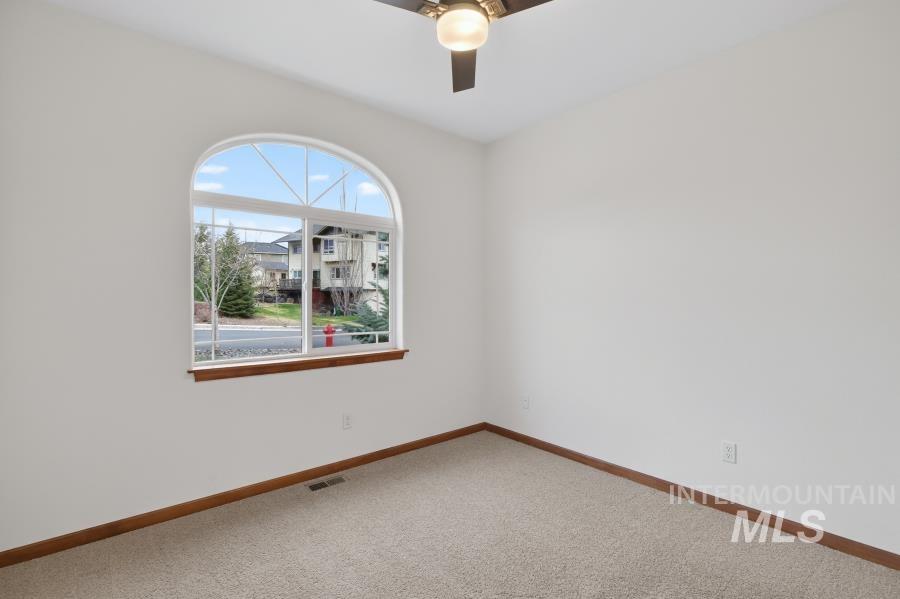 2309 Cambridge Ct., Moscow, Idaho 83843, 5 Bedrooms, 3 Bathrooms, Residential For Sale, Price $725,000,MLS 98978358