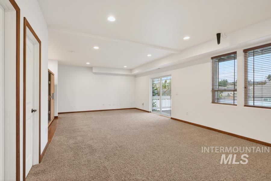 2309 Cambridge Ct., Moscow, Idaho 83843, 5 Bedrooms, 3 Bathrooms, Residential For Sale, Price $795,000,MLS 98978358