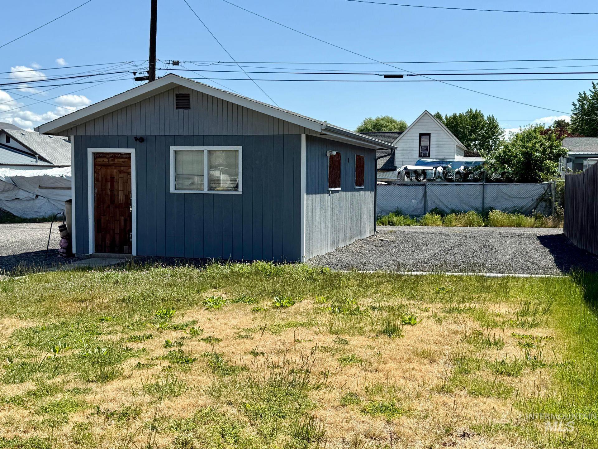 517 12th st, Clarkston, Washington 99403, 2 Bedrooms, 2 Bathrooms, Residential For Sale, Price $369,700,MLS 98978360