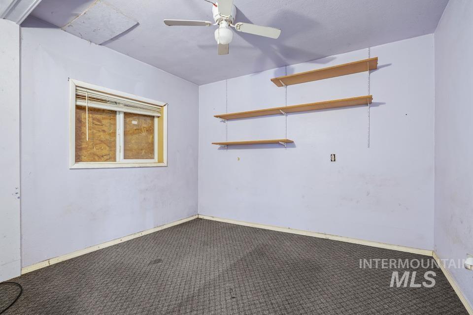 321 Southeast Ave, New Plymouth, Idaho 83655, 4 Bedrooms, 1 Bathroom, Residential For Sale, Price $188,000,MLS 98978361