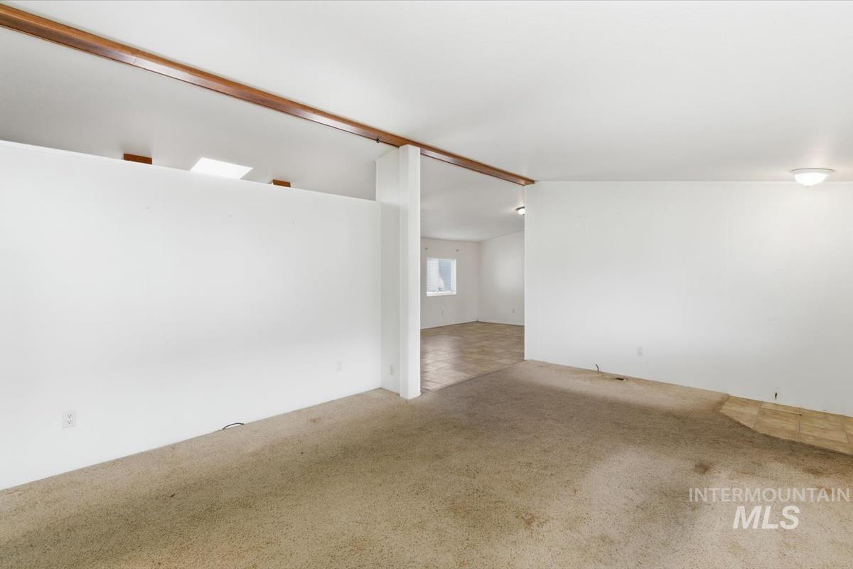 521 River Valley St., Nampa, Idaho 83687, 4 Bedrooms, 2 Bathrooms, Residential For Sale, Price $119,000,MLS 98978364