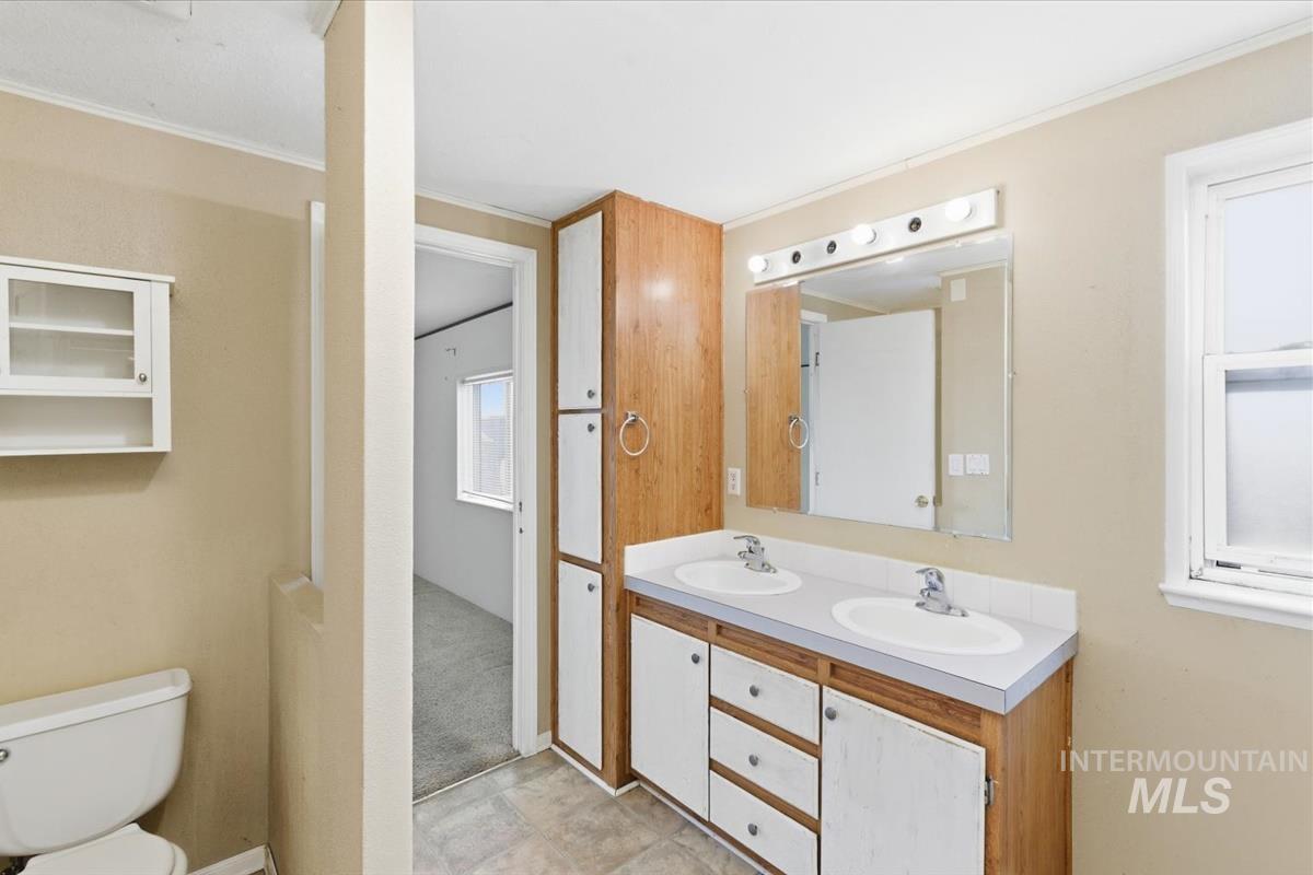 521 River Valley St., Nampa, Idaho 83687, 4 Bedrooms, 2 Bathrooms, Residential For Sale, Price $119,000,MLS 98978364