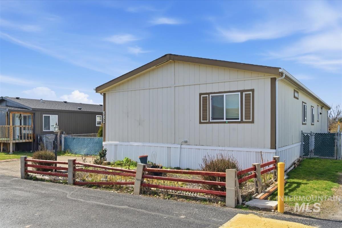 521 River Valley St., Nampa, Idaho 83687, 4 Bedrooms, 2 Bathrooms, Residential For Sale, Price $119,000,MLS 98978364