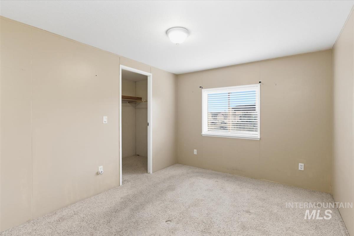 521 River Valley St., Nampa, Idaho 83687, 4 Bedrooms, 2 Bathrooms, Residential For Sale, Price $119,000,MLS 98978364