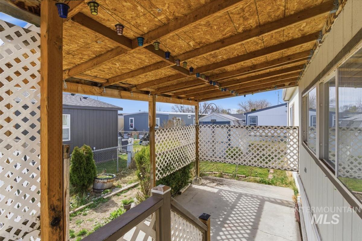 521 River Valley St., Nampa, Idaho 83687, 4 Bedrooms, 2 Bathrooms, Residential For Sale, Price $119,000,MLS 98978364