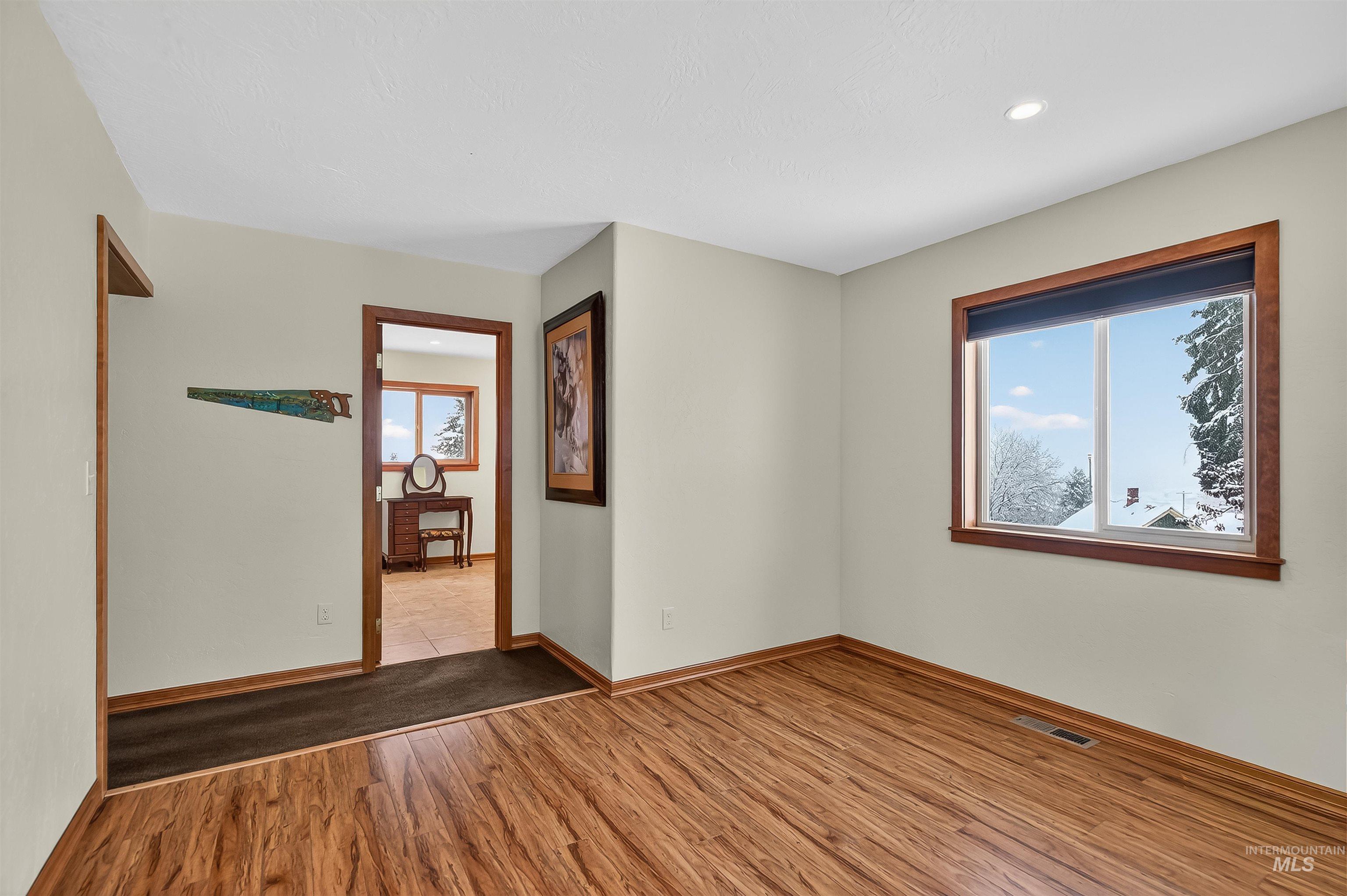 204 S 2nd St, Elk River, Idaho 83827, 3 Bedrooms, 3 Bathrooms, Residential For Sale, Price $675,000, 98978369