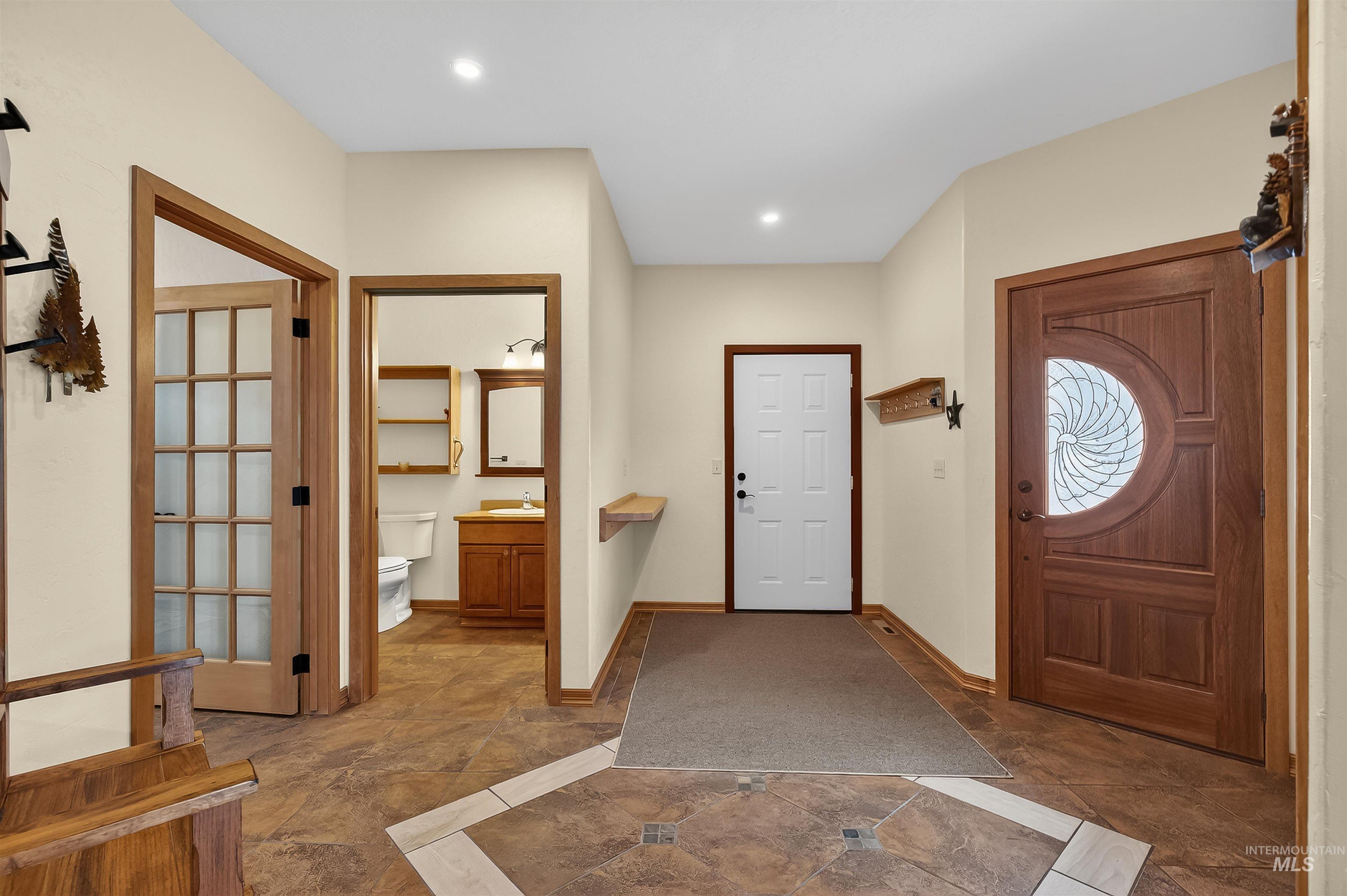 204 S 2nd St, Elk River, Idaho 83827, 3 Bedrooms, 3 Bathrooms, Residential For Sale, Price $675,000, 98978369