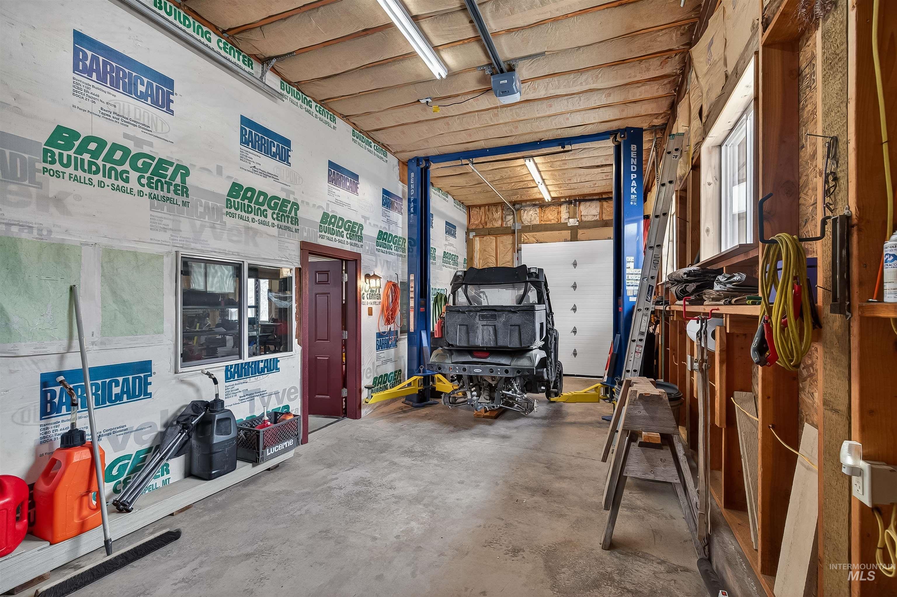 204 S 2nd St, Elk River, Idaho 83827, 3 Bedrooms, 3 Bathrooms, Residential For Sale, Price $675,000,MLS 98978369