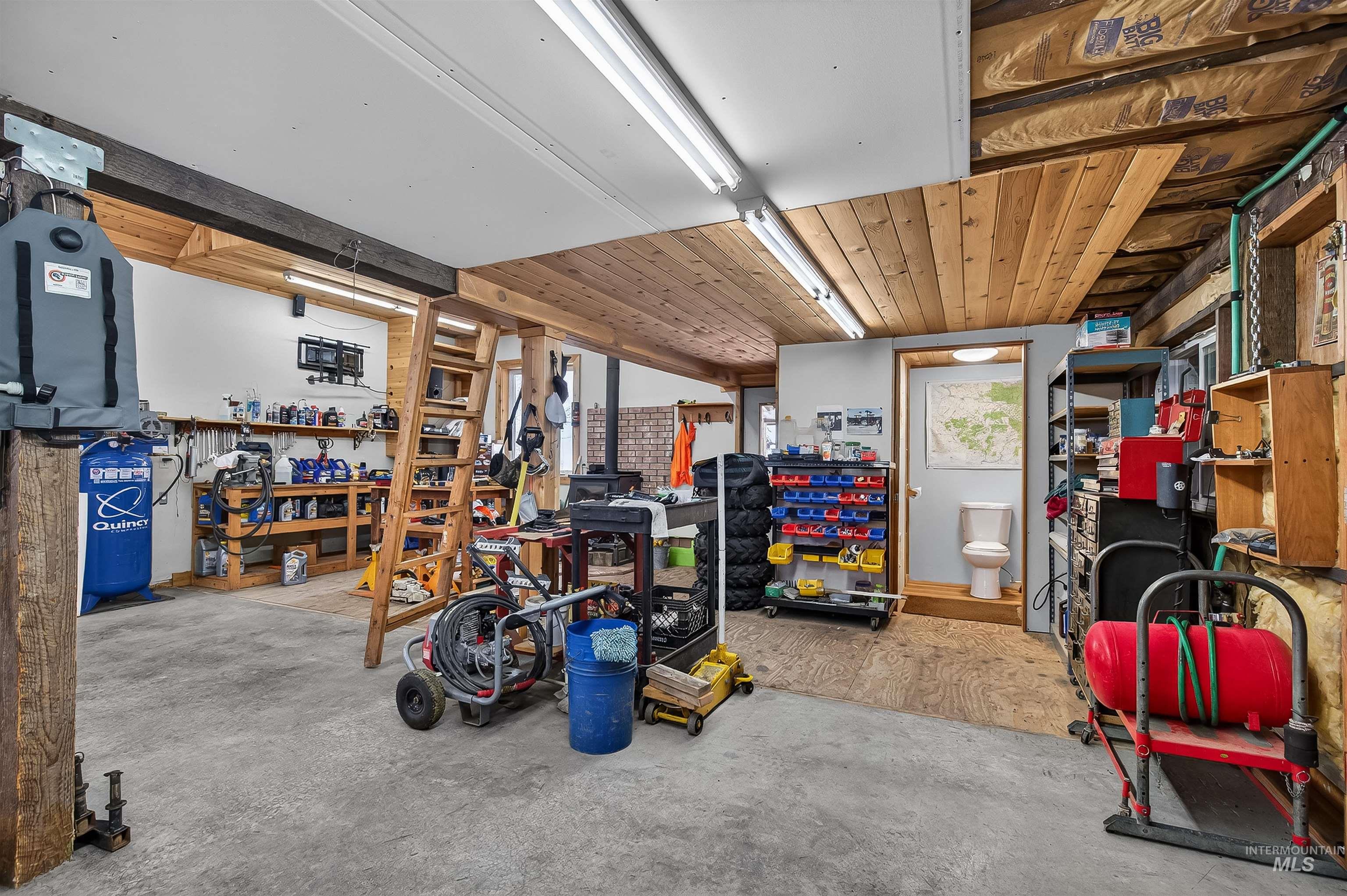 204 S 2nd St, Elk River, Idaho 83827, 3 Bedrooms, 3 Bathrooms, Residential For Sale, Price $675,000, 98978369