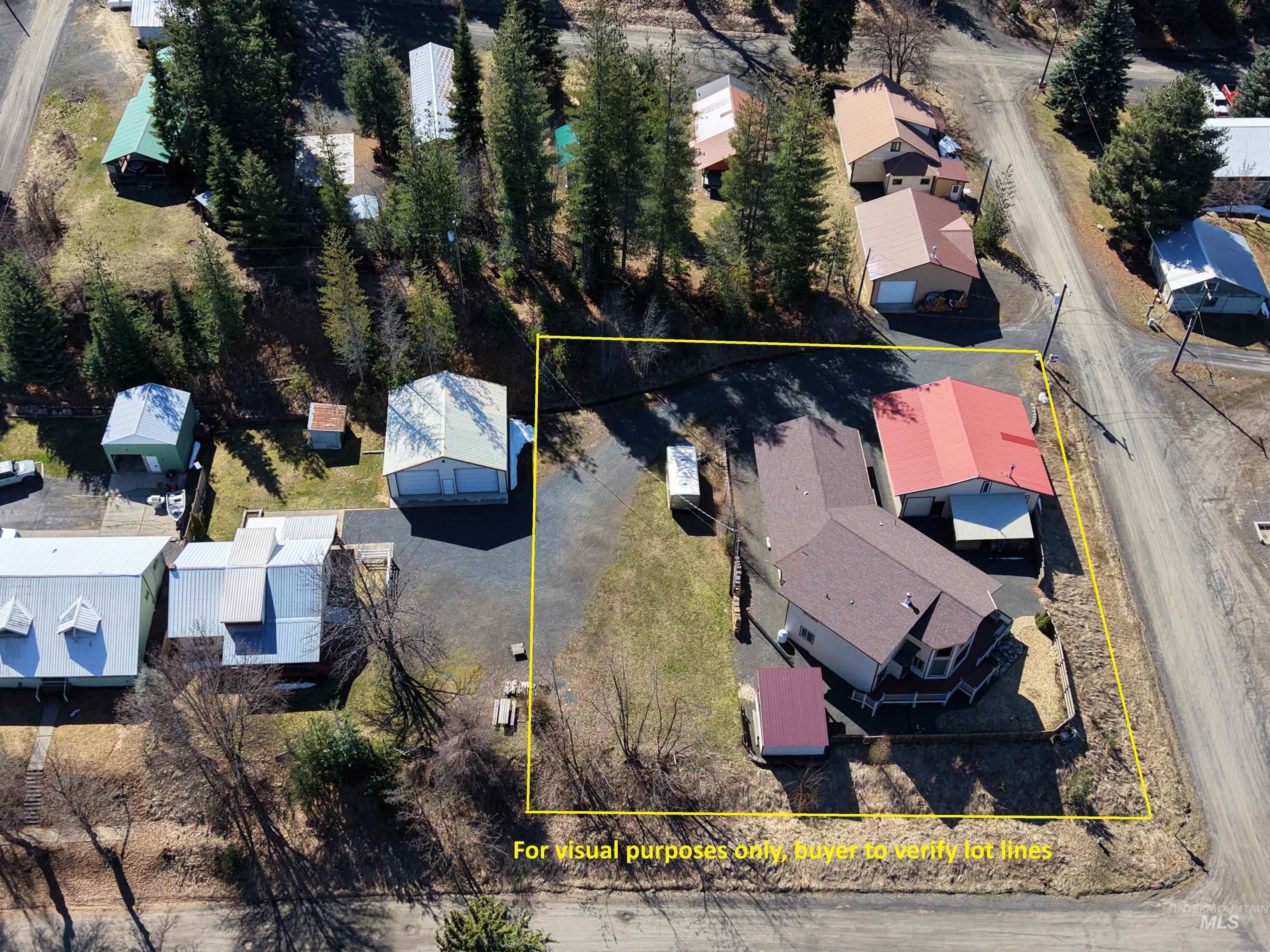 204 S 2nd St, Elk River, Idaho 83827, 3 Bedrooms, 3 Bathrooms, Residential For Sale, Price $675,000, 98978369