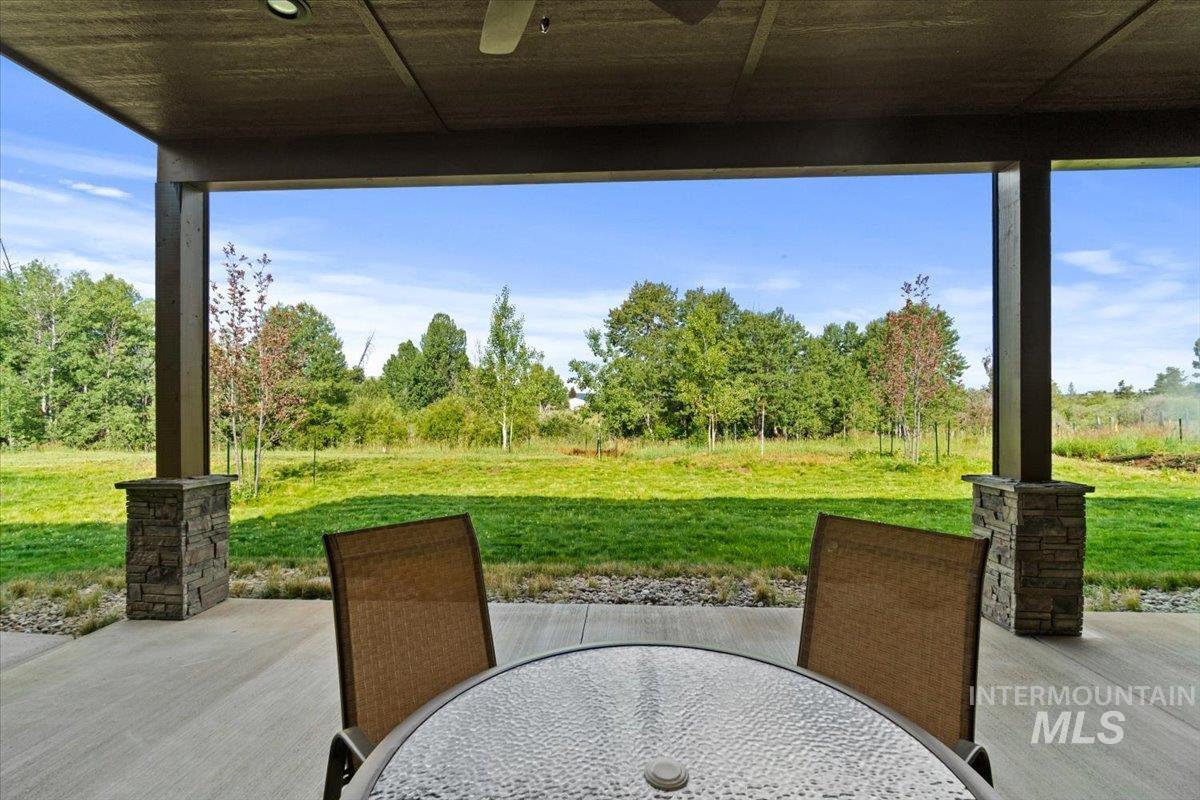 13917 Sky View Court, McCall, Idaho 83638, 3 Bedrooms, 2.5 Bathrooms, Residential For Sale, Price $1,248,500,MLS 98978370