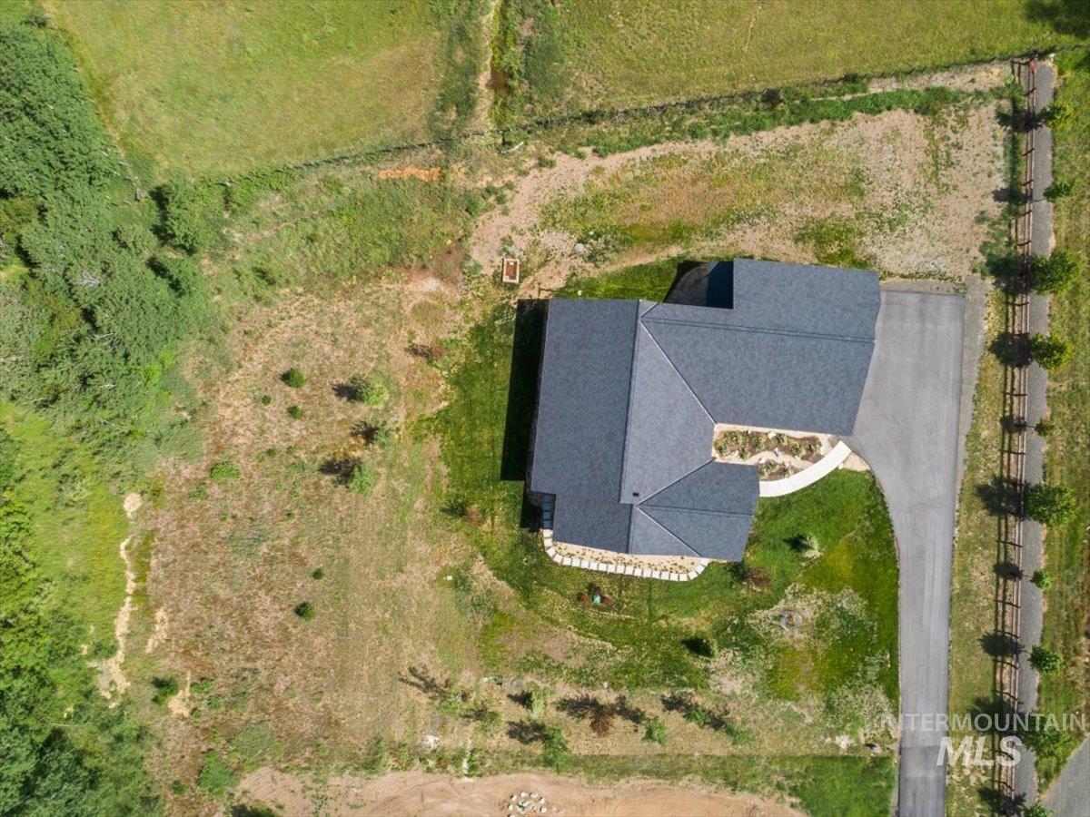 13917 Sky View Court, McCall, Idaho 83638, 3 Bedrooms, 2.5 Bathrooms, Residential For Sale, Price $1,248,500,MLS 98978370