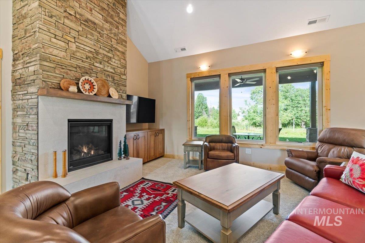 13917 Sky View Court, McCall, Idaho 83638, 3 Bedrooms, 2.5 Bathrooms, Residential For Sale, Price $1,248,500,MLS 98978370