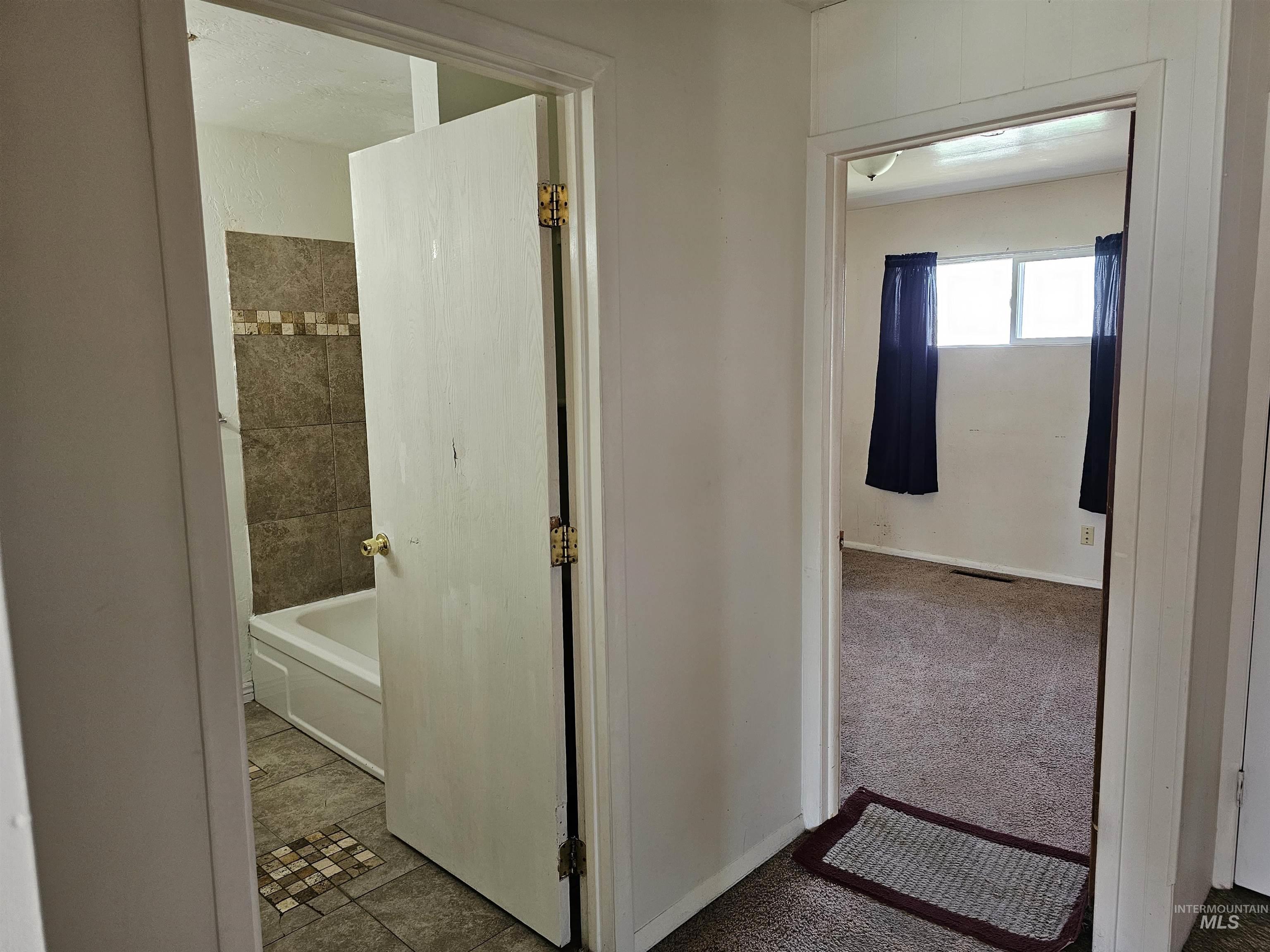 236 Meffan Ave, Nampa, Idaho 83651, 3 Bedrooms, 1 Bathroom, Residential For Sale, Price $308,000, 98978371