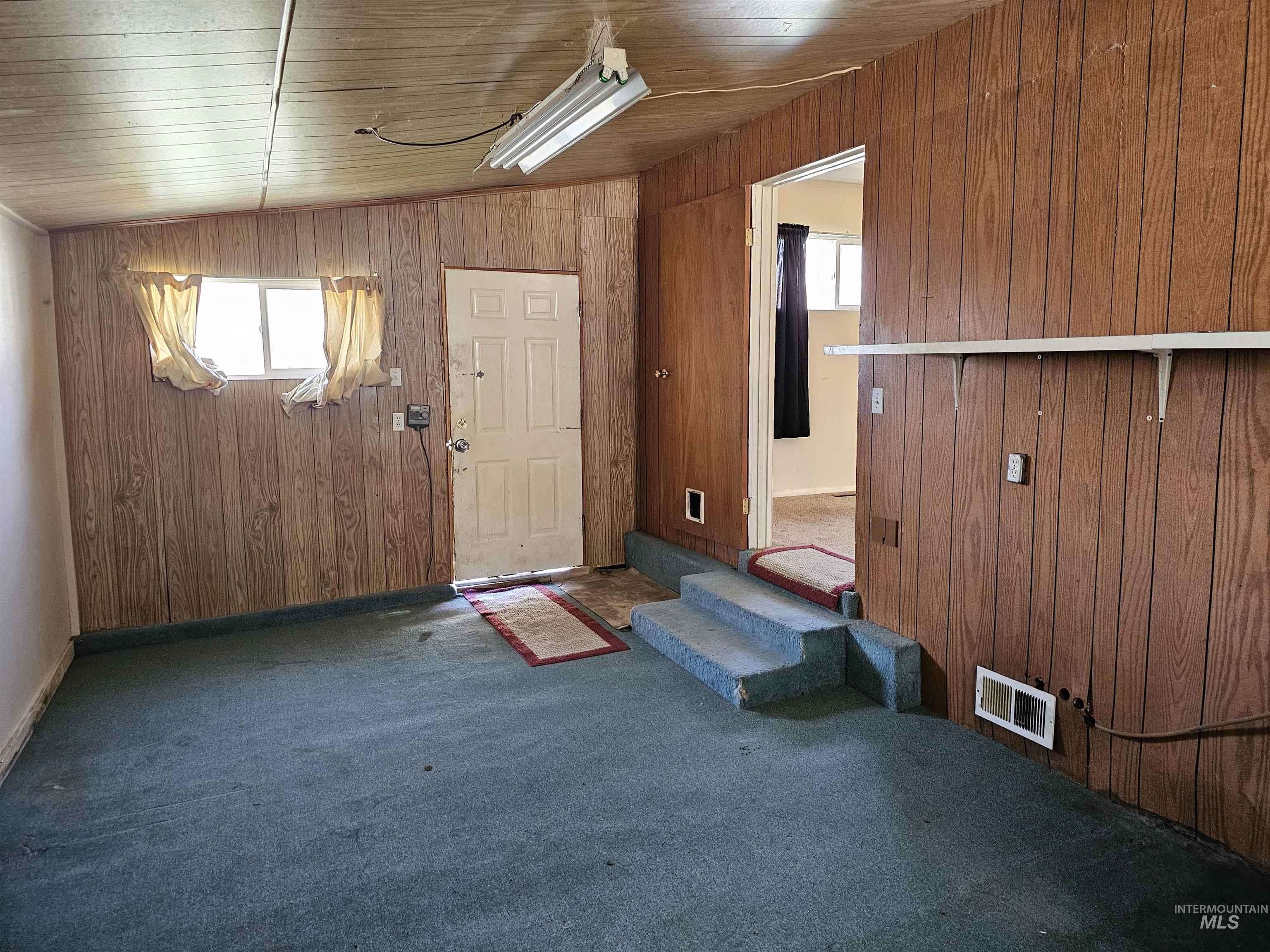 236 Meffan Ave, Nampa, Idaho 83651, 3 Bedrooms, 1 Bathroom, Residential For Sale, Price $308,000, 98978371