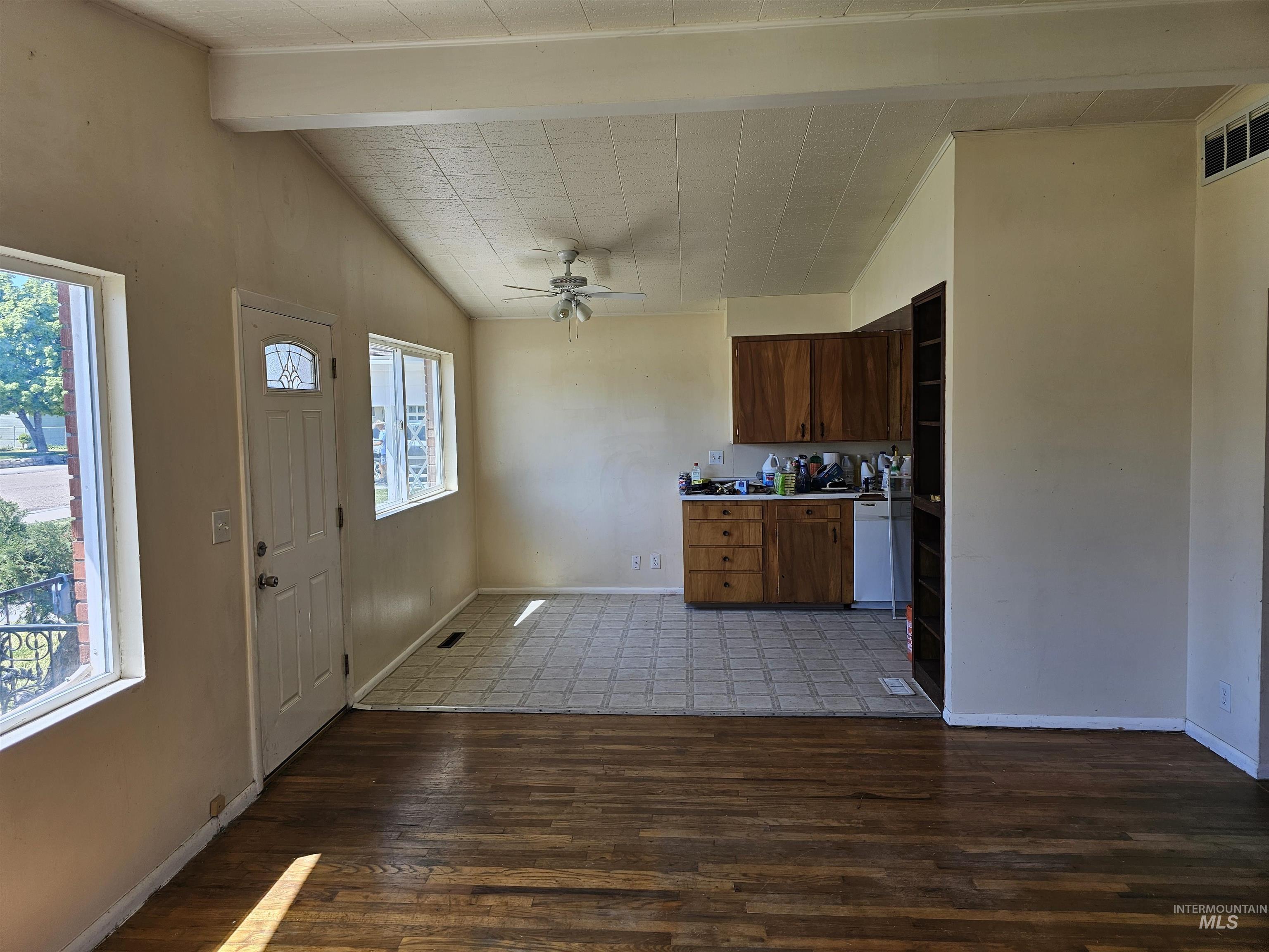 236 Meffan Ave, Nampa, Idaho 83651, 3 Bedrooms, 1 Bathroom, Residential For Sale, Price $308,000, 98978371