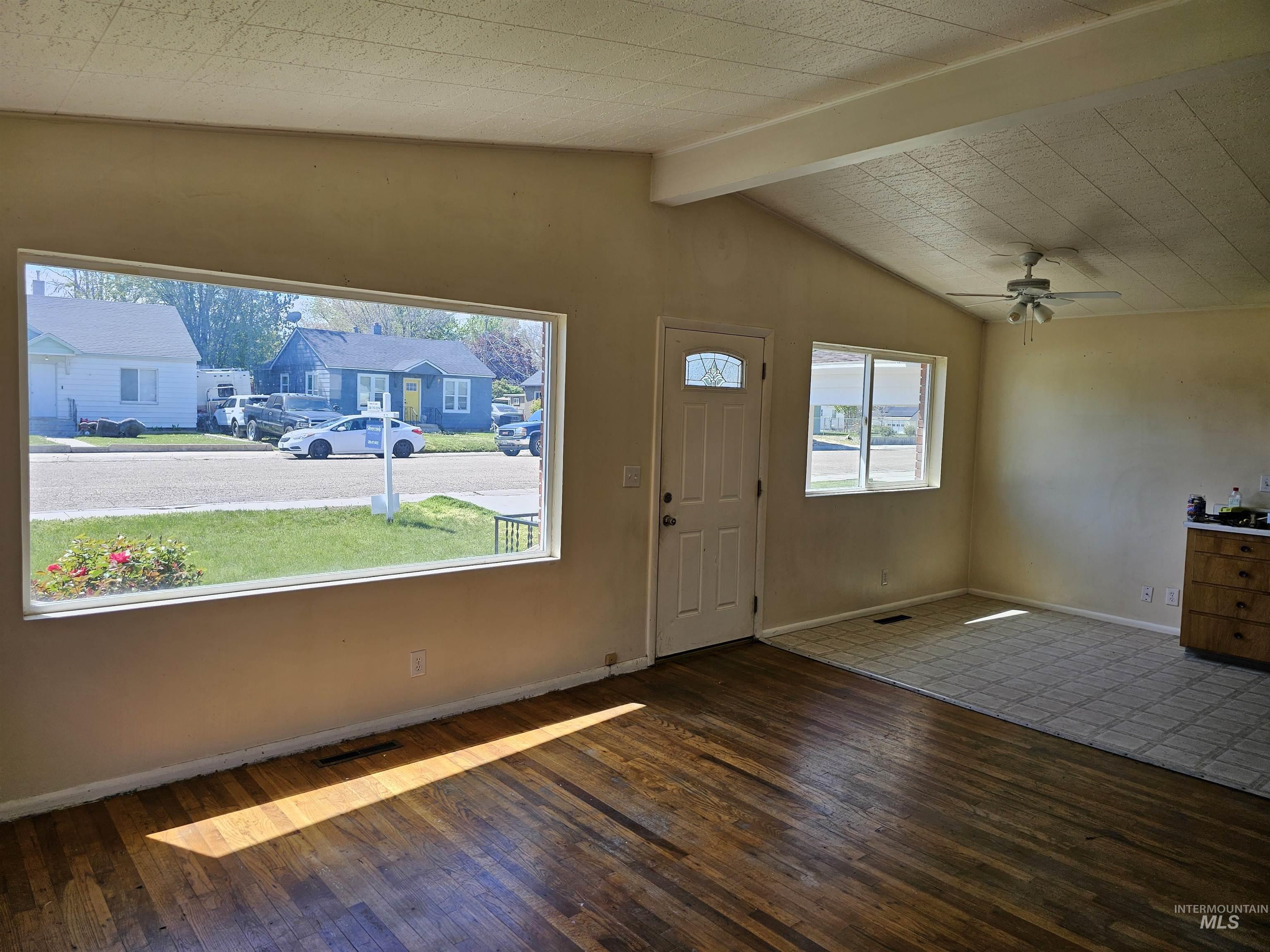 236 Meffan Ave, Nampa, Idaho 83651, 3 Bedrooms, 1 Bathroom, Residential For Sale, Price $308,000, 98978371