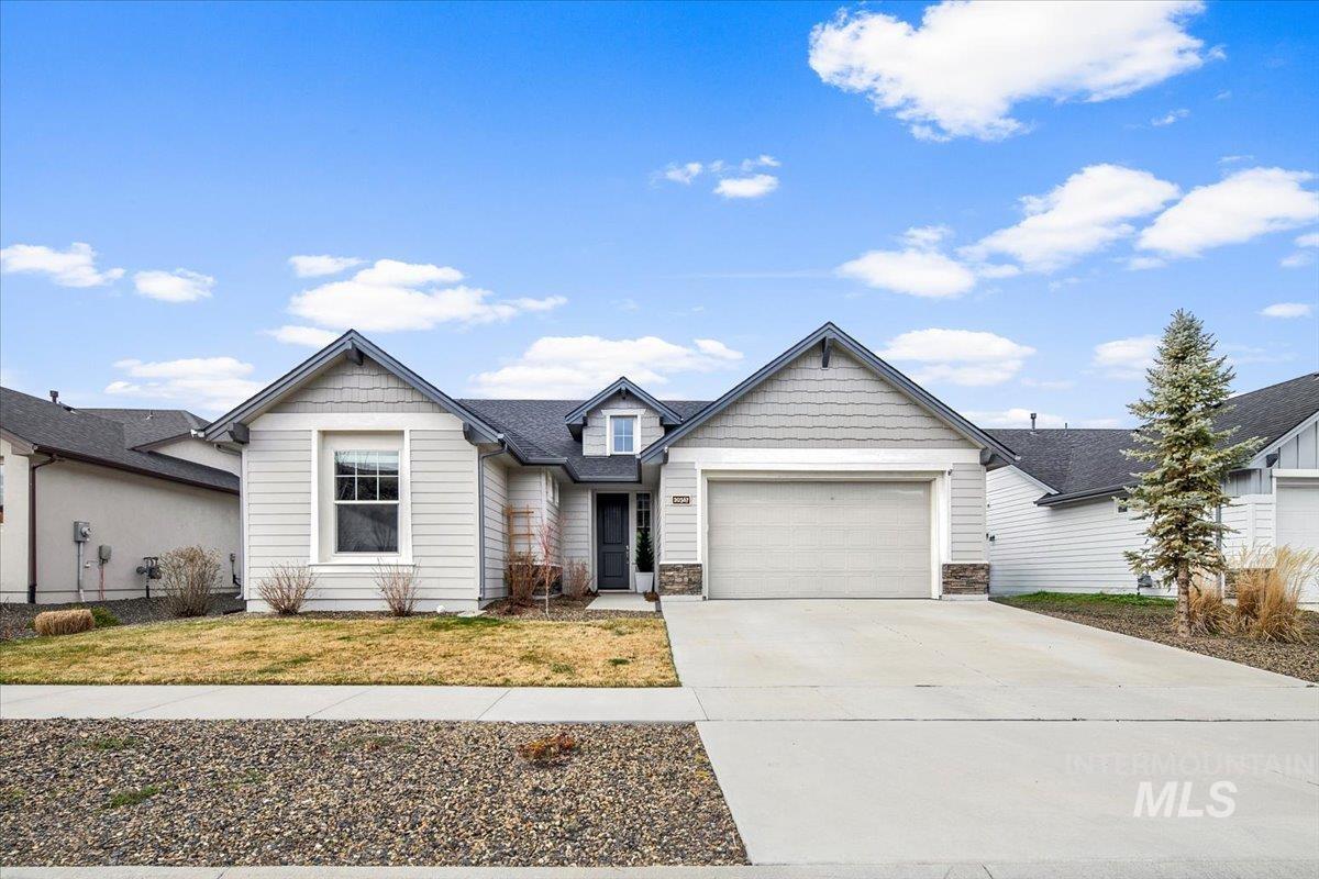 20367 N Glenisla Avenue, Boise, Idaho 83714, 3 Bedrooms, 2 Bathrooms, Residential For Sale, Price $599,900,MLS 98978372