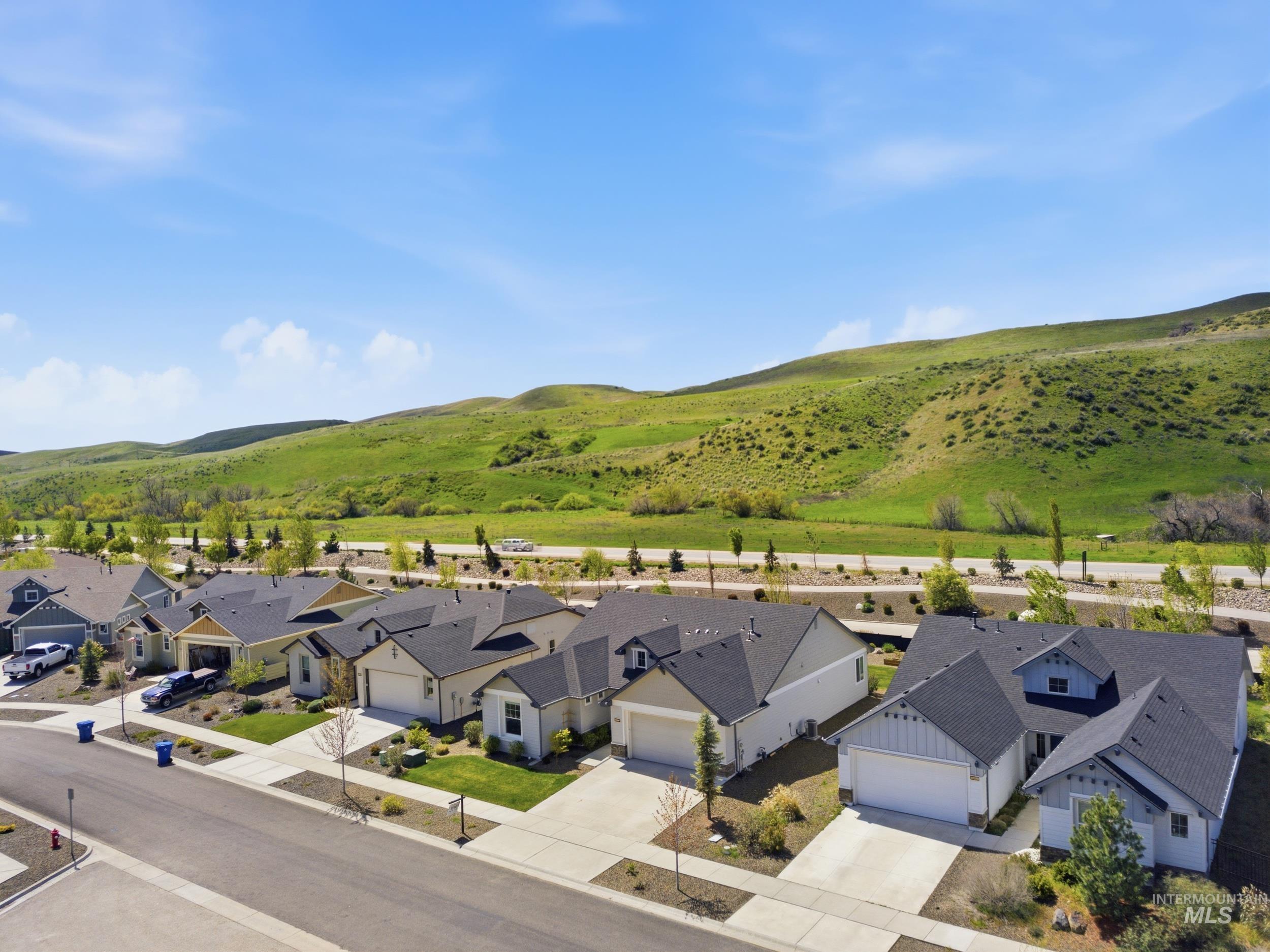 20367 N Glenisla Avenue, Boise, Idaho 83714, 3 Bedrooms, 2 Bathrooms, Residential For Sale, Price $599,900, 98978372