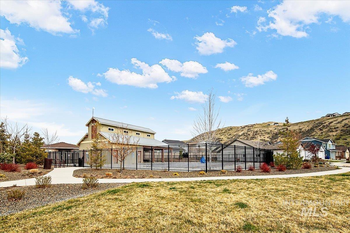 20367 N Glenisla Avenue, Boise, Idaho 83714, 3 Bedrooms, 2 Bathrooms, Residential For Sale, Price $599,900,MLS 98978372