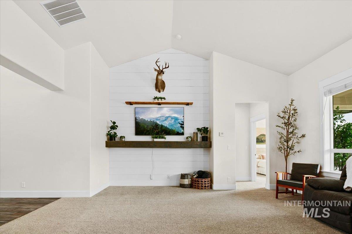 20367 N Glenisla Avenue, Boise, Idaho 83714, 3 Bedrooms, 2 Bathrooms, Residential For Sale, Price $599,900, 98978372