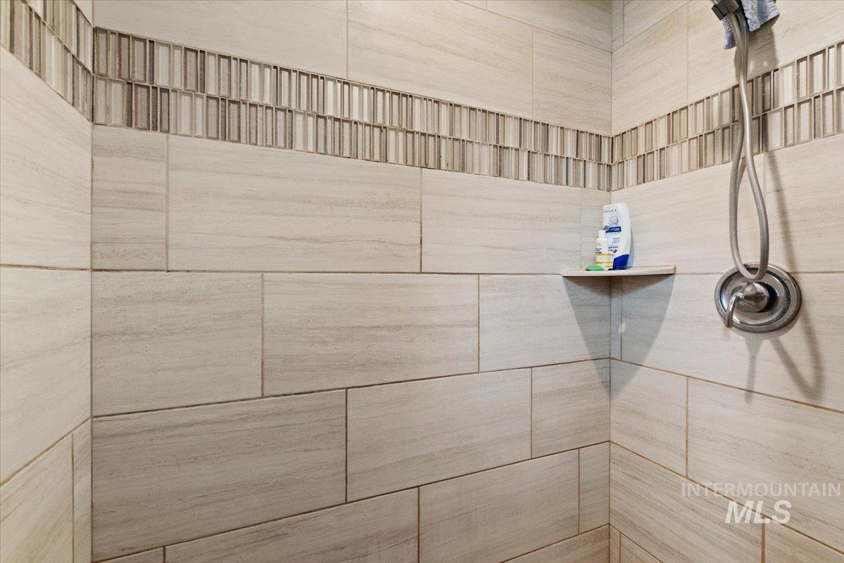 2570 Driftwood Pl, Payette, Idaho 83661, 3 Bedrooms, 2 Bathrooms, Residential For Sale, Price $369,000,MLS 98978376