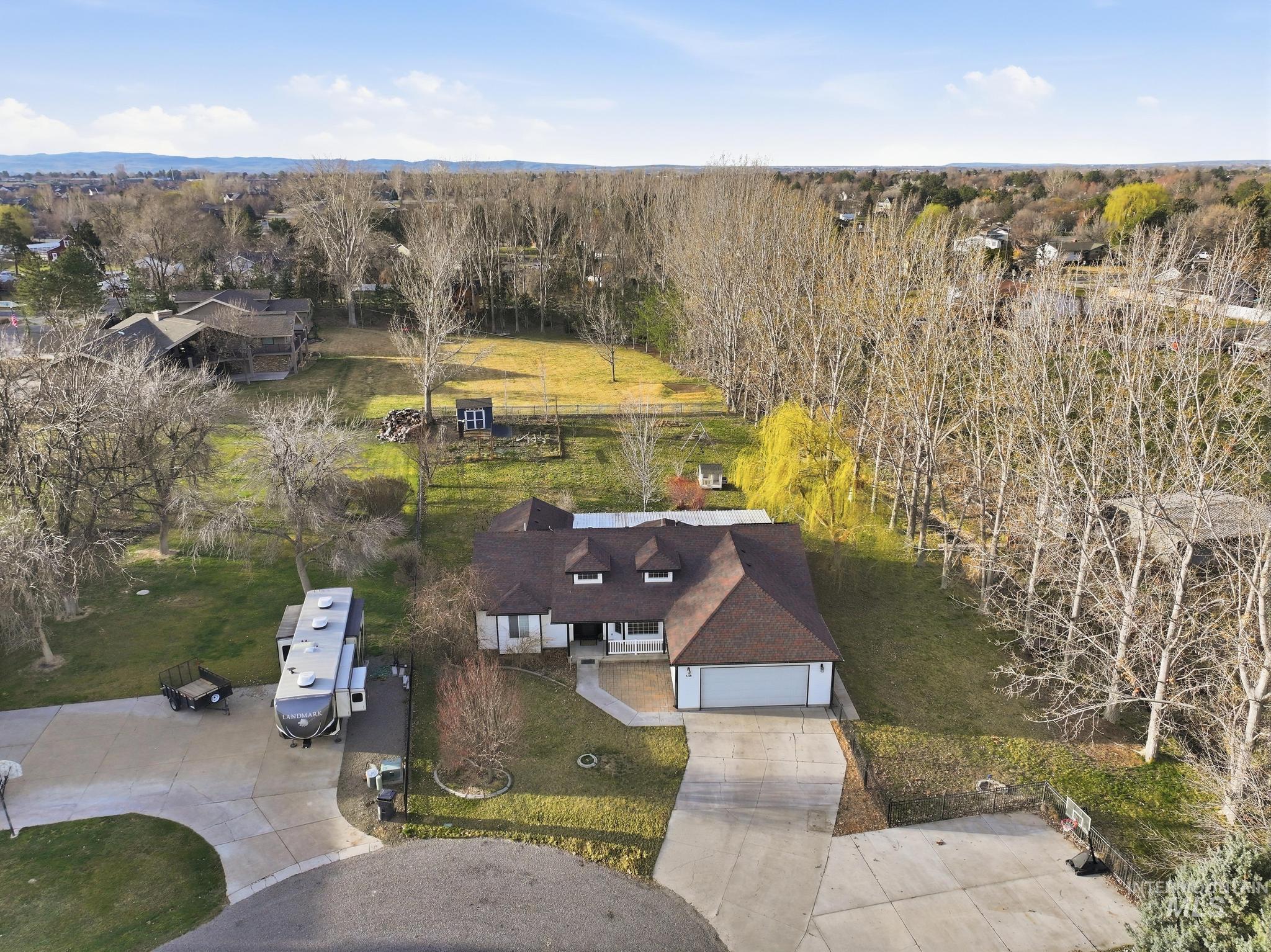 2560 Spruceridge Cir, Twin Falls, Idaho 83301, 4 Bedrooms, 2 Bathrooms, Residential For Sale, Price $675,000,MLS 98978377