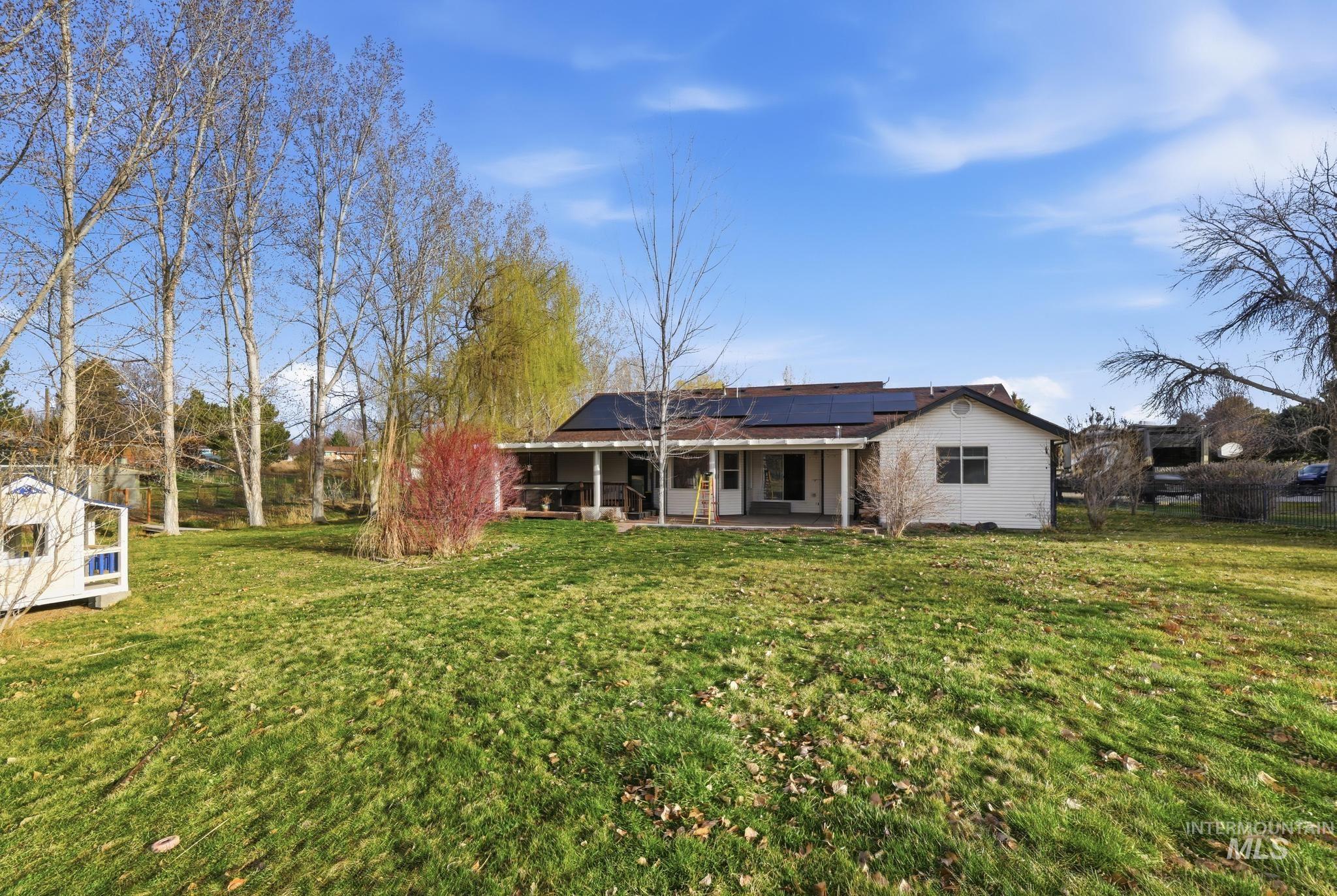 2560 Spruceridge Cir, Twin Falls, Idaho 83301, 4 Bedrooms, 2 Bathrooms, Residential For Sale, Price $675,000,MLS 98978377