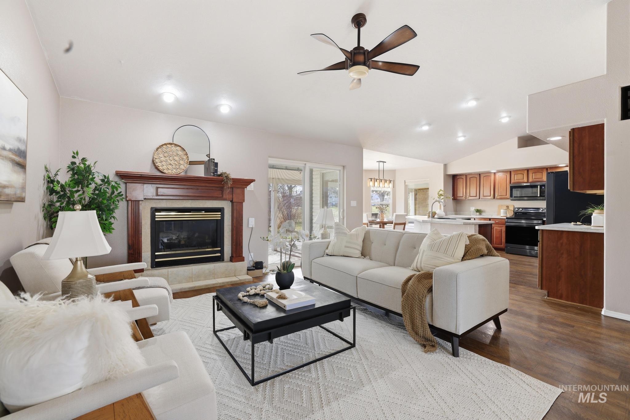 2560 Spruceridge Cir, Twin Falls, Idaho 83301, 4 Bedrooms, 2 Bathrooms, Residential For Sale, Price $675,000,MLS 98978377