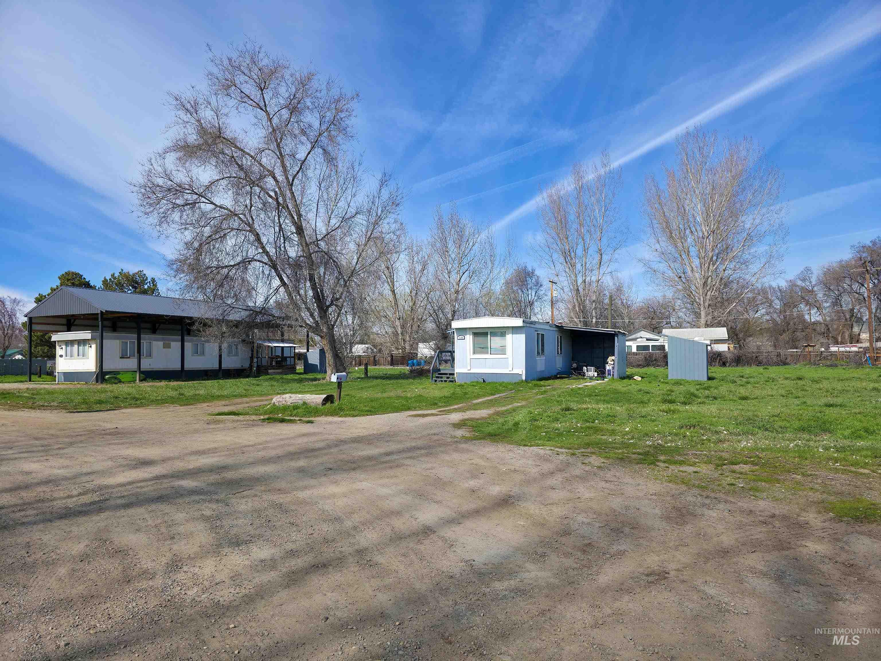 1116 & 1126 E Washington St, Weiser, Idaho 83672, 4 Bedrooms, 2 Bathrooms, Residential For Sale, Price $265,000,MLS 98978378