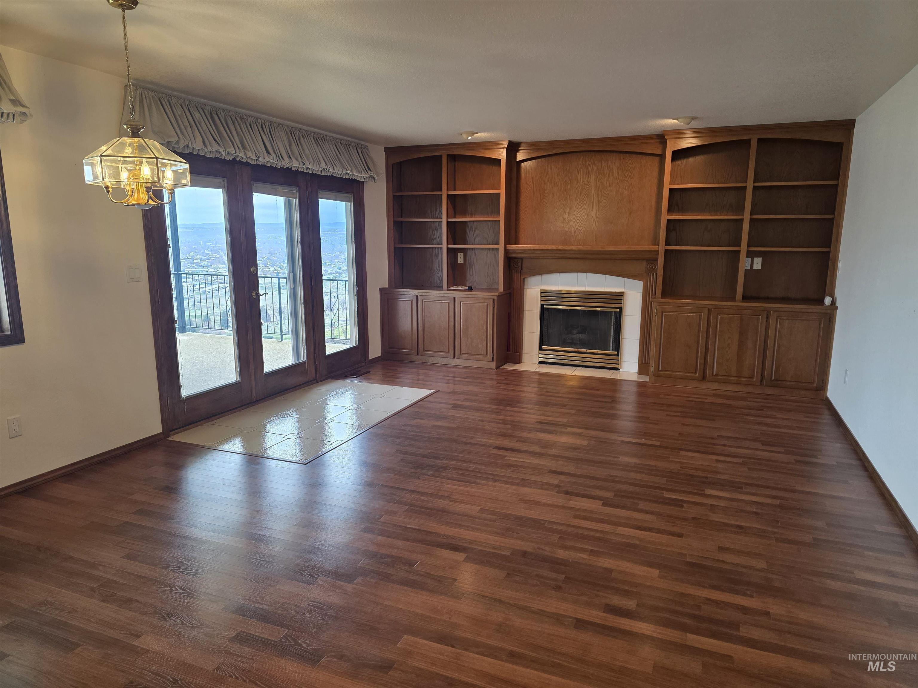 2530 Valleyview Drive, Clarkston, Washington 99403, 4 Bedrooms, 3 Bathrooms, Residential For Sale, Price $749,000,MLS 98978379