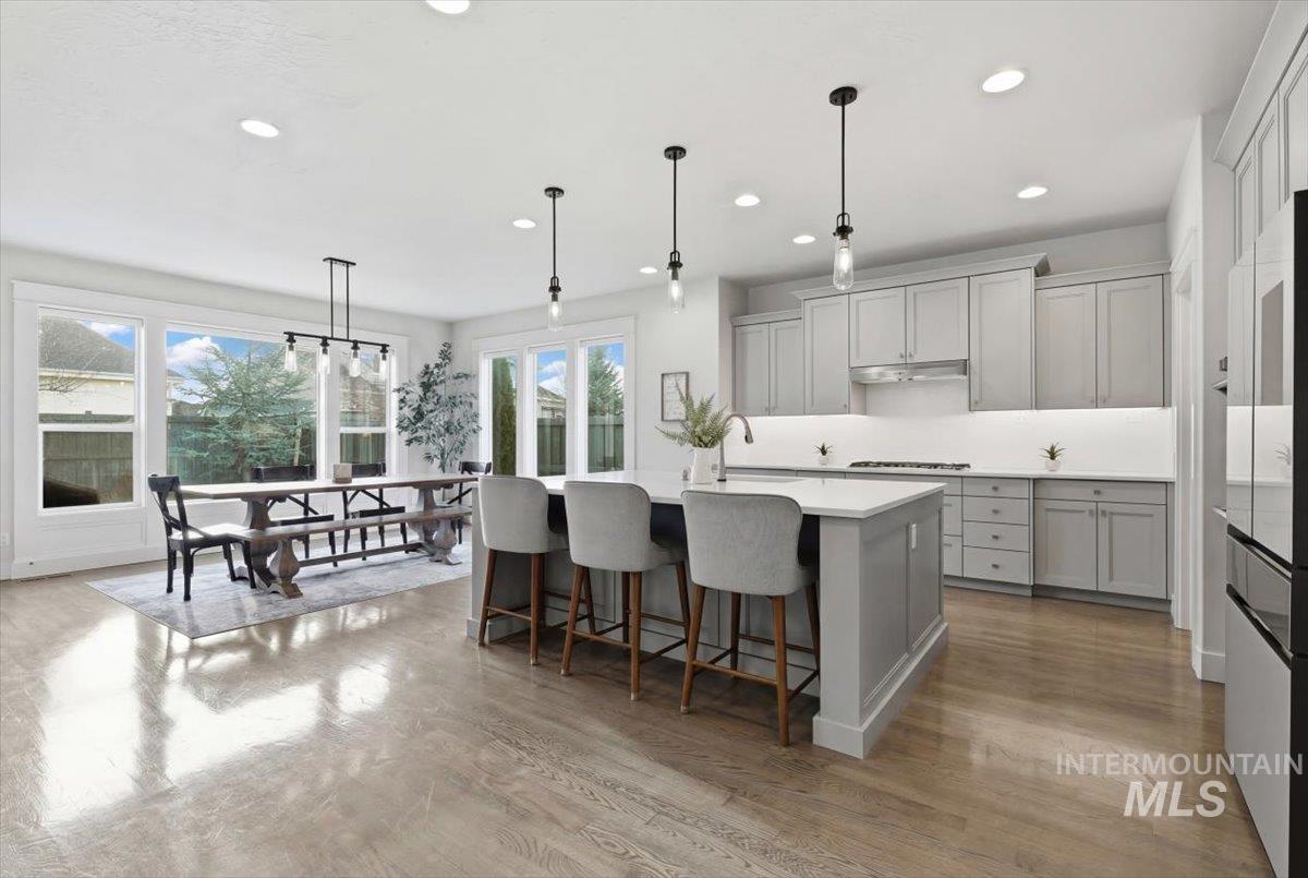 5942 S Astoria, Meridian, Idaho 83642, 4 Bedrooms, 2.5 Bathrooms, Residential For Sale, Price $809,999,MLS 98978380