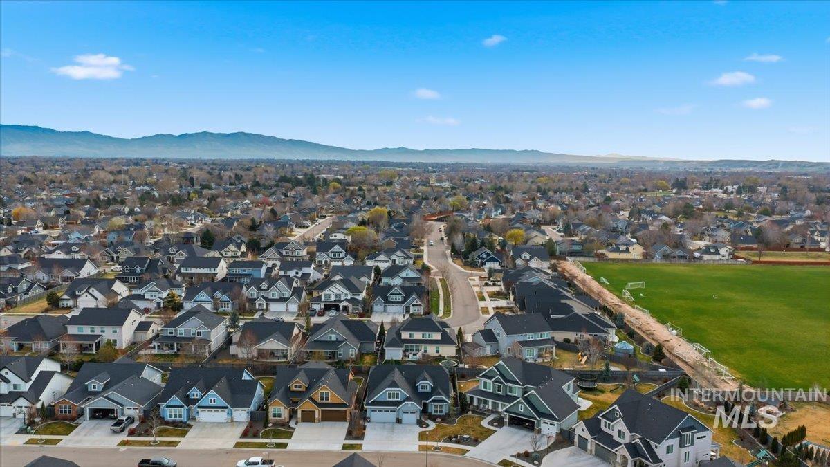 5942 S Astoria, Meridian, Idaho 83642, 4 Bedrooms, 2.5 Bathrooms, Residential For Sale, Price $809,999,MLS 98978380