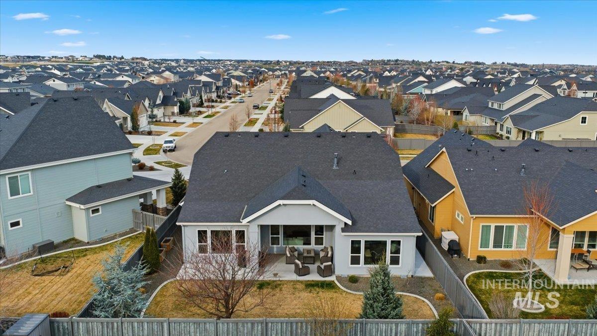 5942 S Astoria, Meridian, Idaho 83642, 4 Bedrooms, 2.5 Bathrooms, Residential For Sale, Price $809,999,MLS 98978380