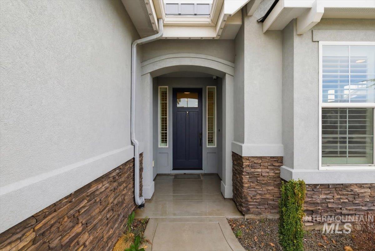 5942 S Astoria, Meridian, Idaho 83642, 4 Bedrooms, 2.5 Bathrooms, Residential For Sale, Price $809,999,MLS 98978380