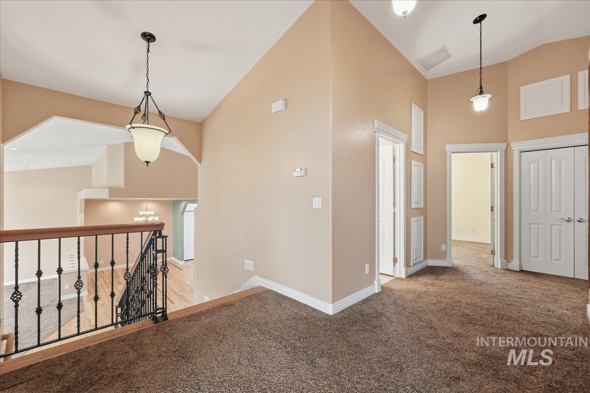 2676 S Velvet Falls Way, Meridian, Idaho 83642, 5 Bedrooms, 3 Bathrooms, Residential For Sale, Price $759,900, 98978382