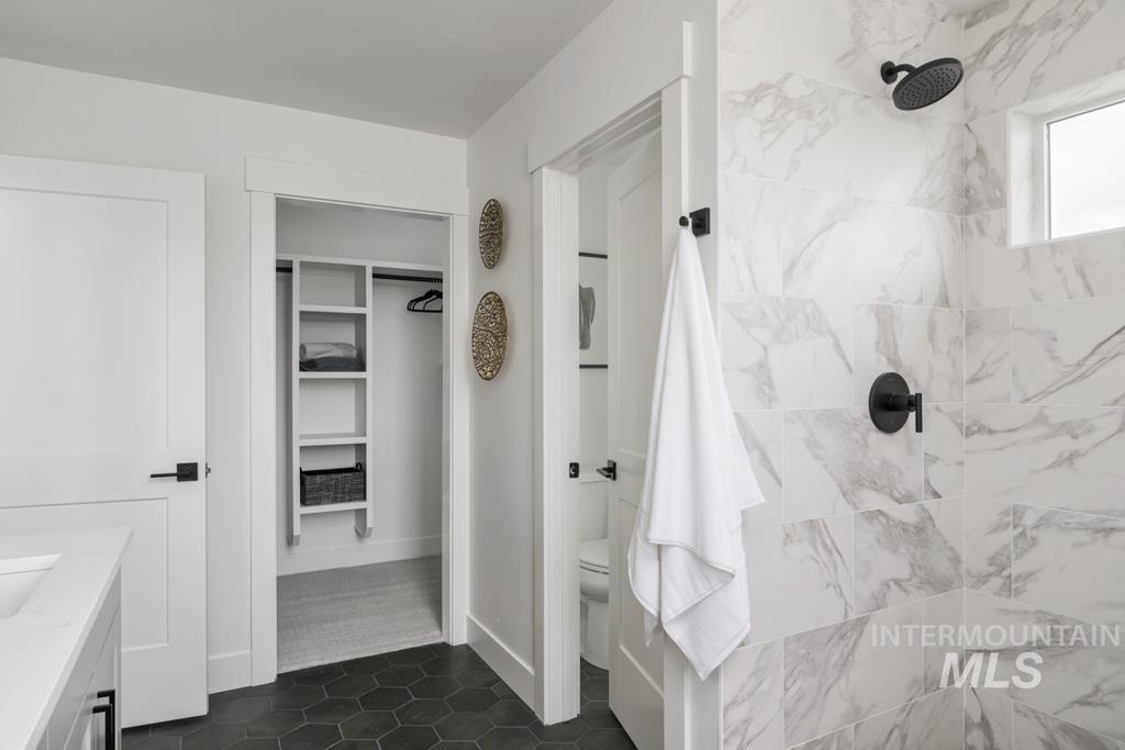 2025 W Freya Ct, Eagle, Idaho 83616, 3 Bedrooms, 2.5 Bathrooms, Residential For Sale, Price $519,900,MLS 98978383