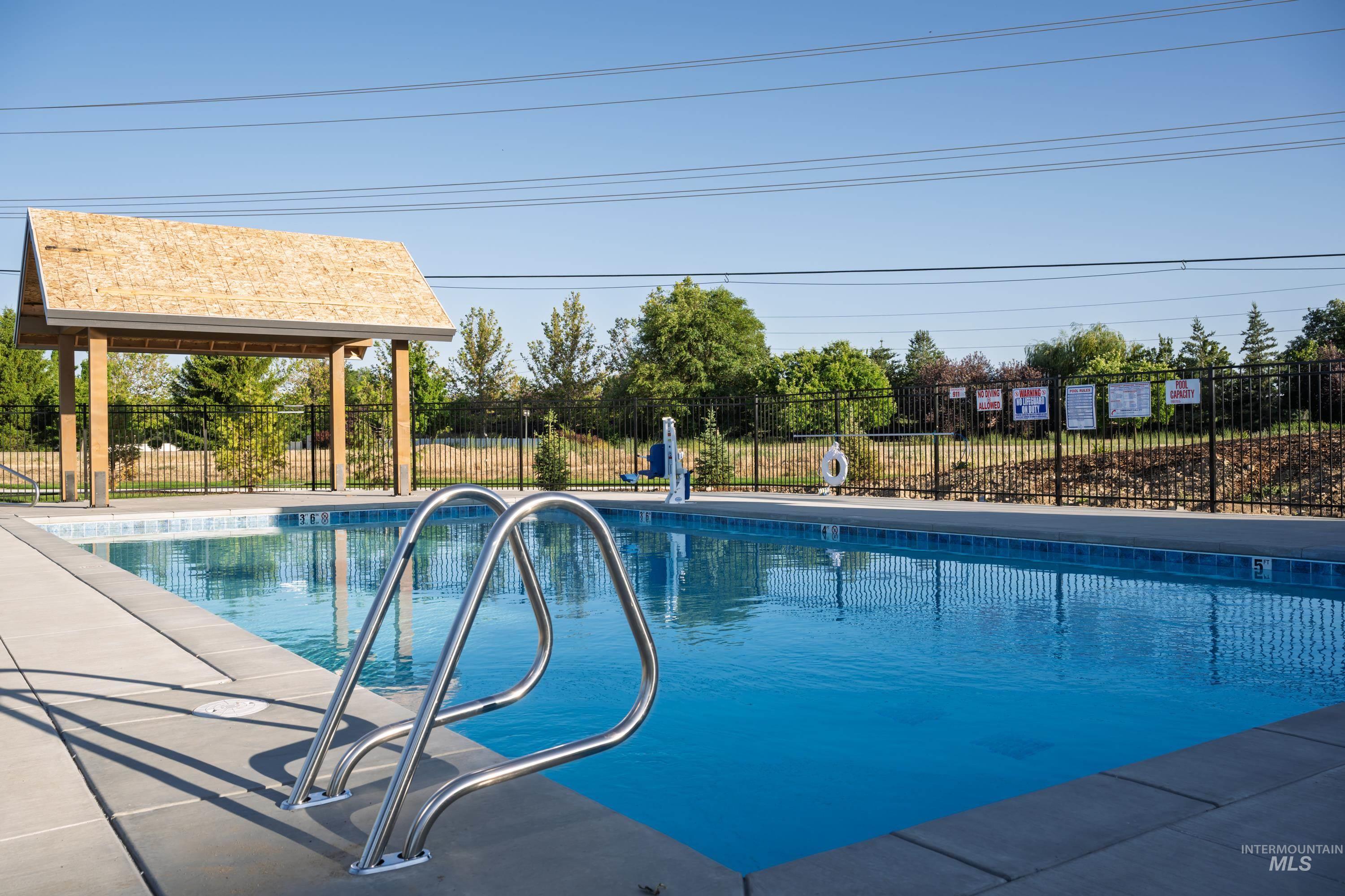 2025 W Freya Ct, Eagle, Idaho 83616, 3 Bedrooms, 2.5 Bathrooms, Residential For Sale, Price $519,900,MLS 98978383