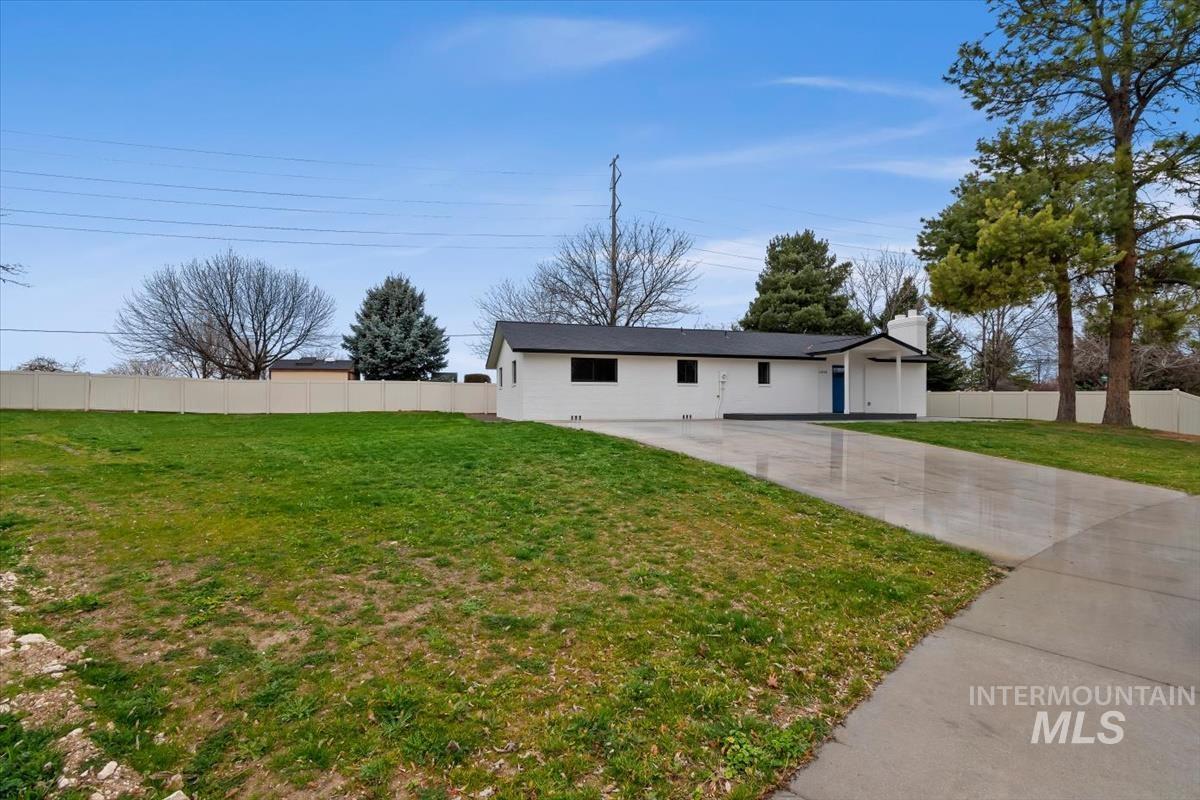 12151 W Tree Branch, Boise, Idaho 83709, 4 Bedrooms, 3 Bathrooms, Residential For Sale, Price $530,000,MLS 98978384