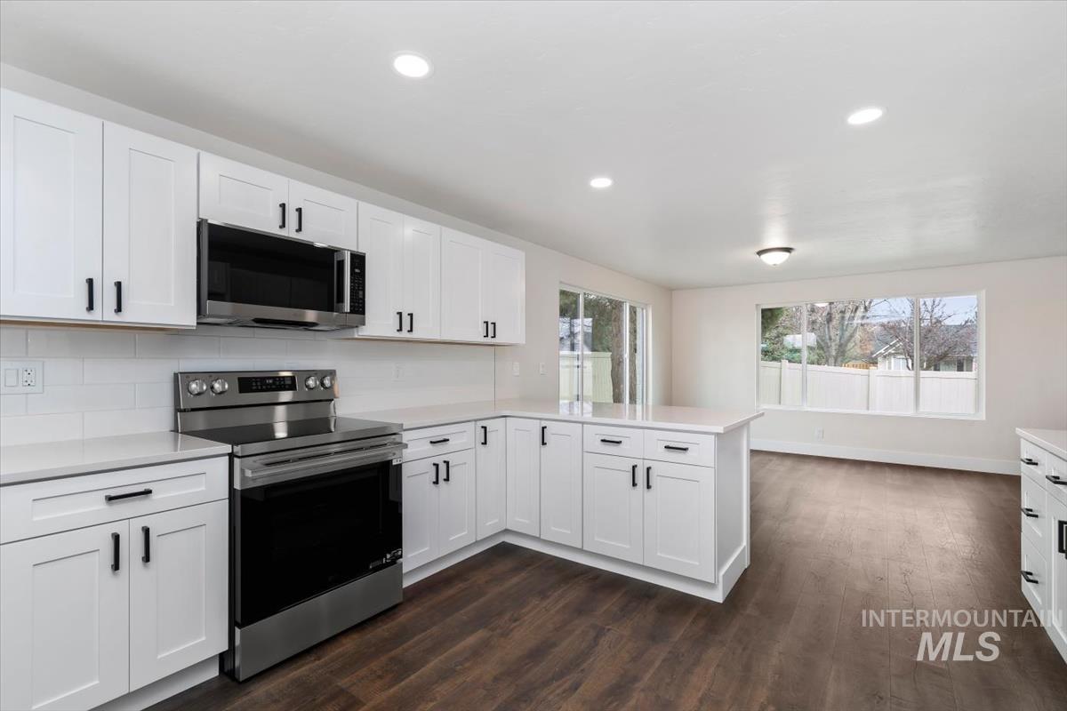 12151 W Tree Branch, Boise, Idaho 83709, 4 Bedrooms, 3 Bathrooms, Residential For Sale, Price $530,000,MLS 98978384