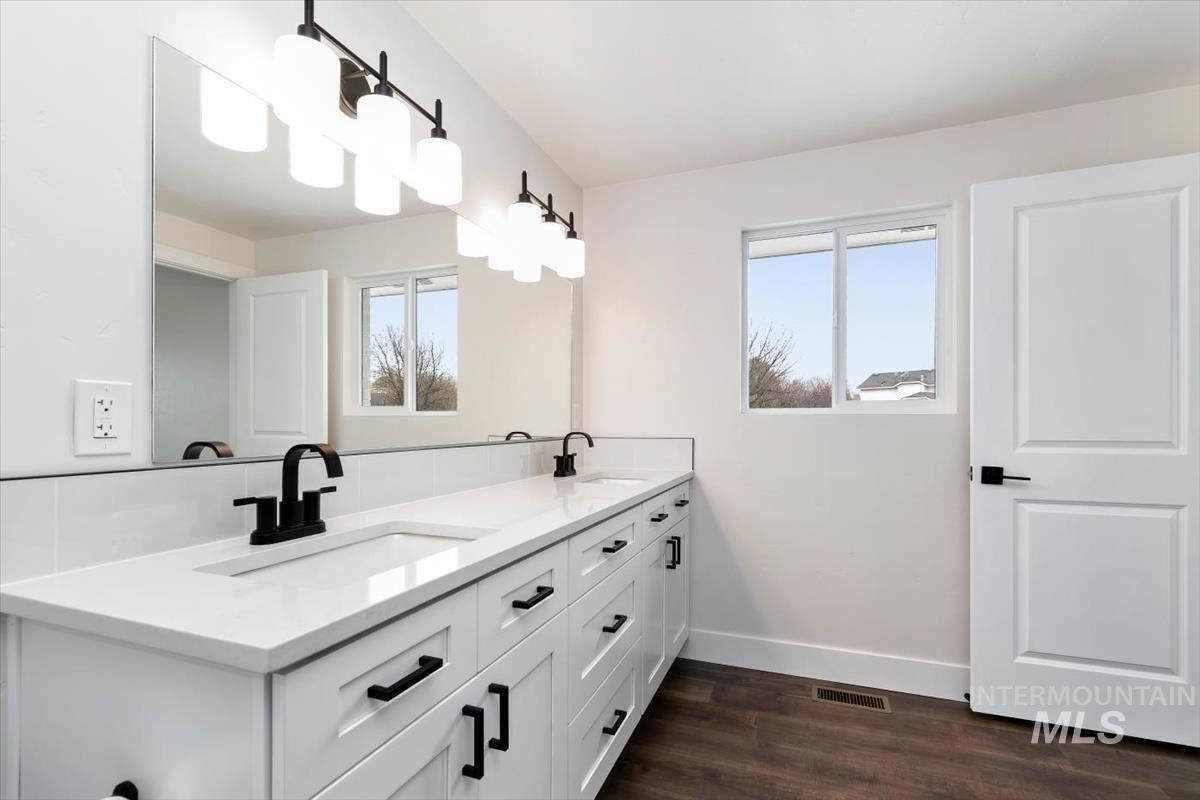 12151 W Tree Branch, Boise, Idaho 83709, 4 Bedrooms, 3 Bathrooms, Residential For Sale, Price $530,000,MLS 98978384