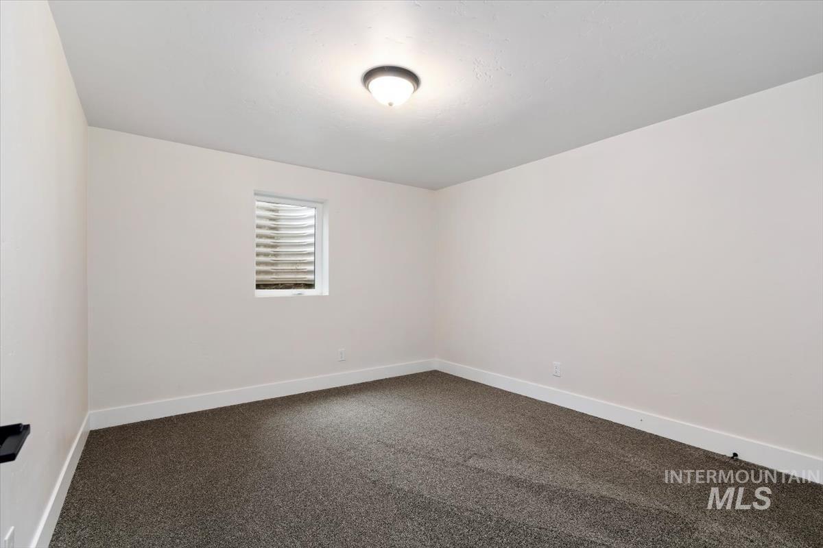 12151 W Tree Branch, Boise, Idaho 83709, 4 Bedrooms, 3 Bathrooms, Residential For Sale, Price $530,000,MLS 98978384